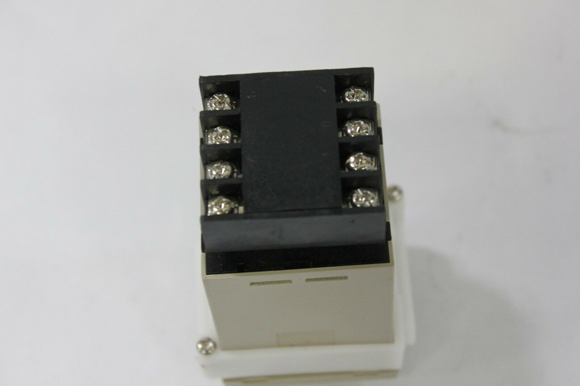 NUX Hanyoung T48N-A Automation Timer With Base - Image 3 of 3