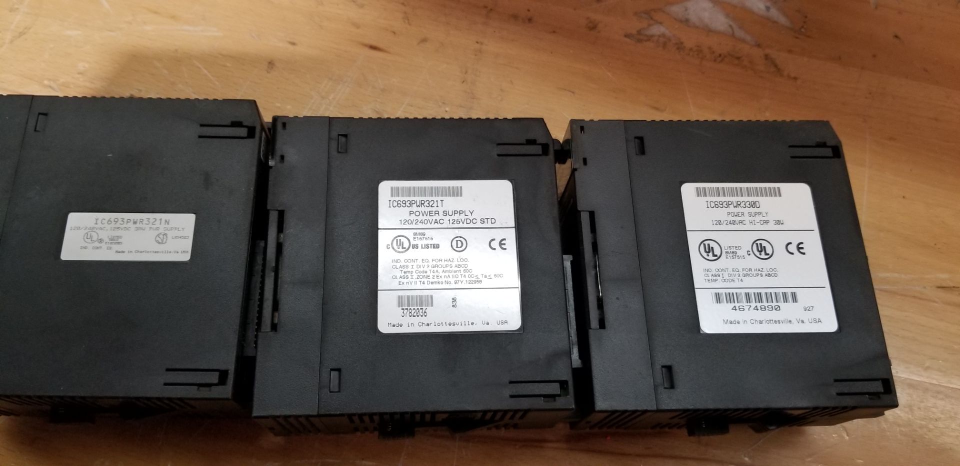 Lot of GE Fanuc Series 90-30 PLC Power Supplies - Image 2 of 2