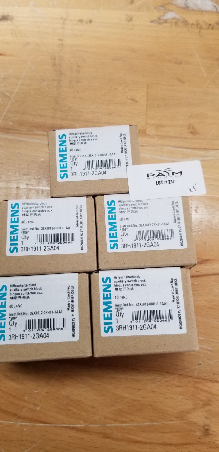 Lot of New Siemens Auxiliary Switch Block