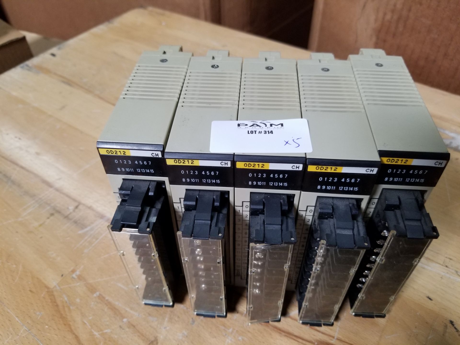 LOT OF OMRON PLC MODULES