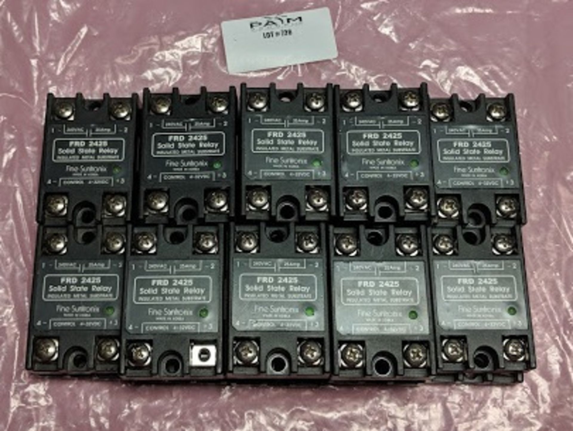 Lot of Fine Suntronix FRD2425 Solid State Relay