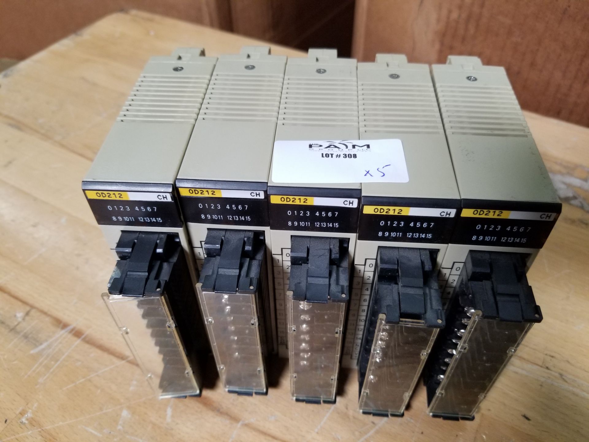 LOT OF OMRON  PLC MODULES