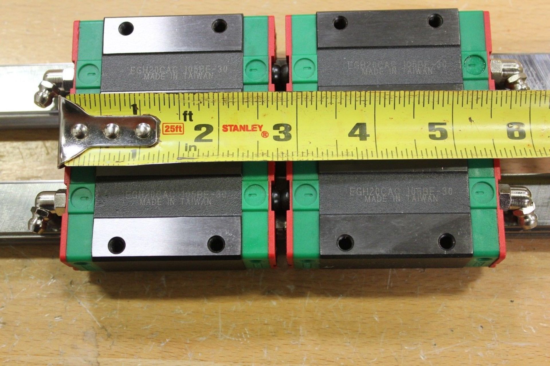 1 Pair of @965mm Hiwin Linear Rail Guides & 2 Bearing Blocks - Image 5 of 6