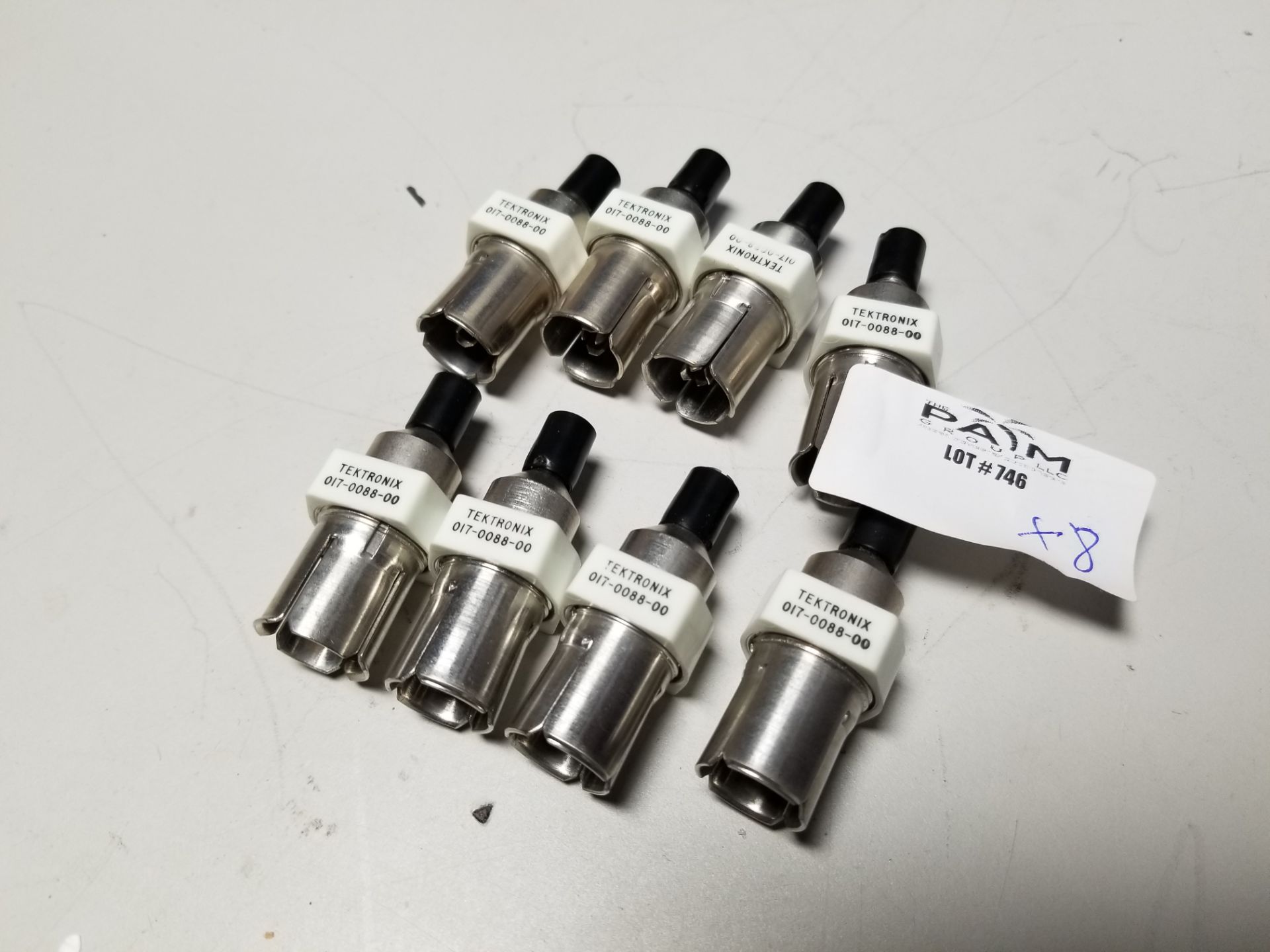 LOT OF TEKTRONIX RF TERMINATION