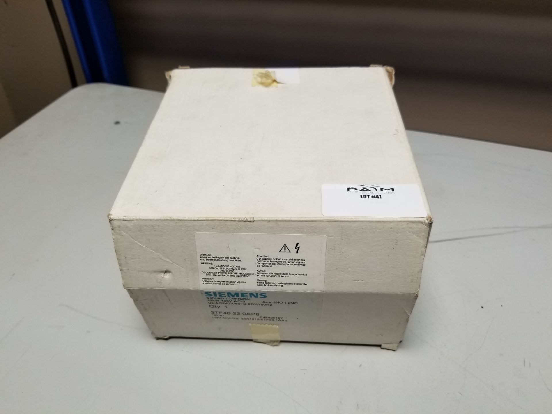 NEW SIEMENS CONTACTOR 3TF46 22-0AP6