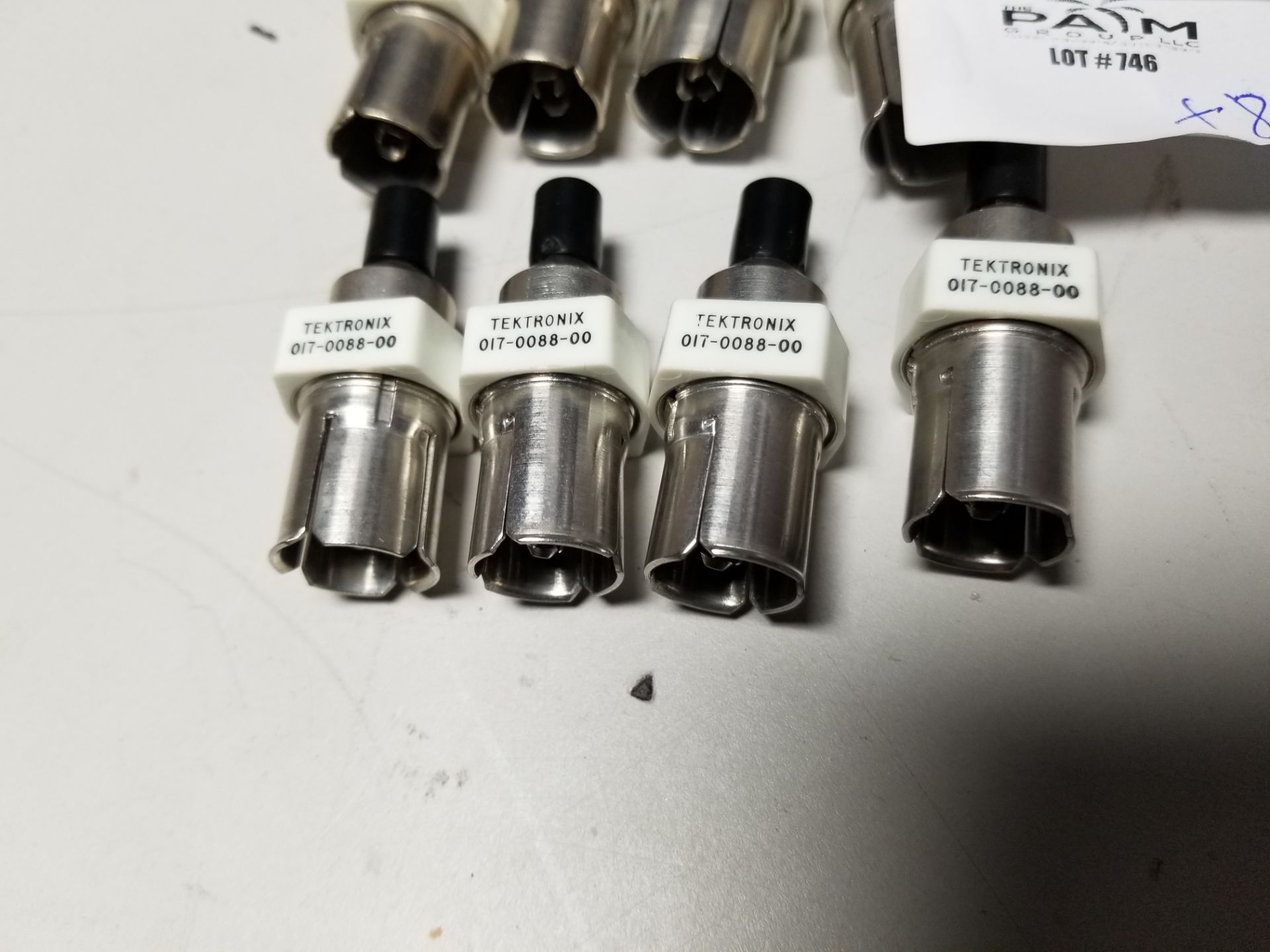 LOT OF TEKTRONIX RF TERMINATION - Image 2 of 4