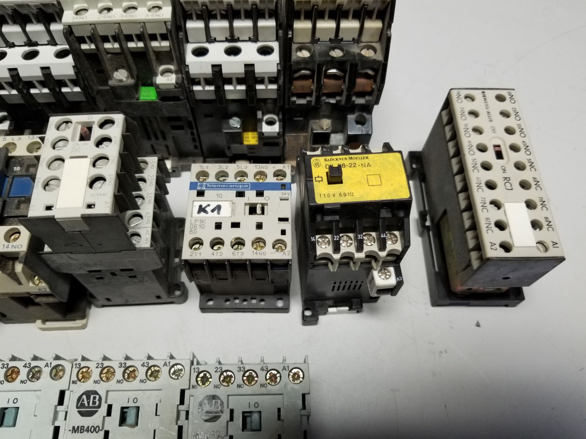 LOT OF MOTOR CONTACTOR - Image 5 of 14