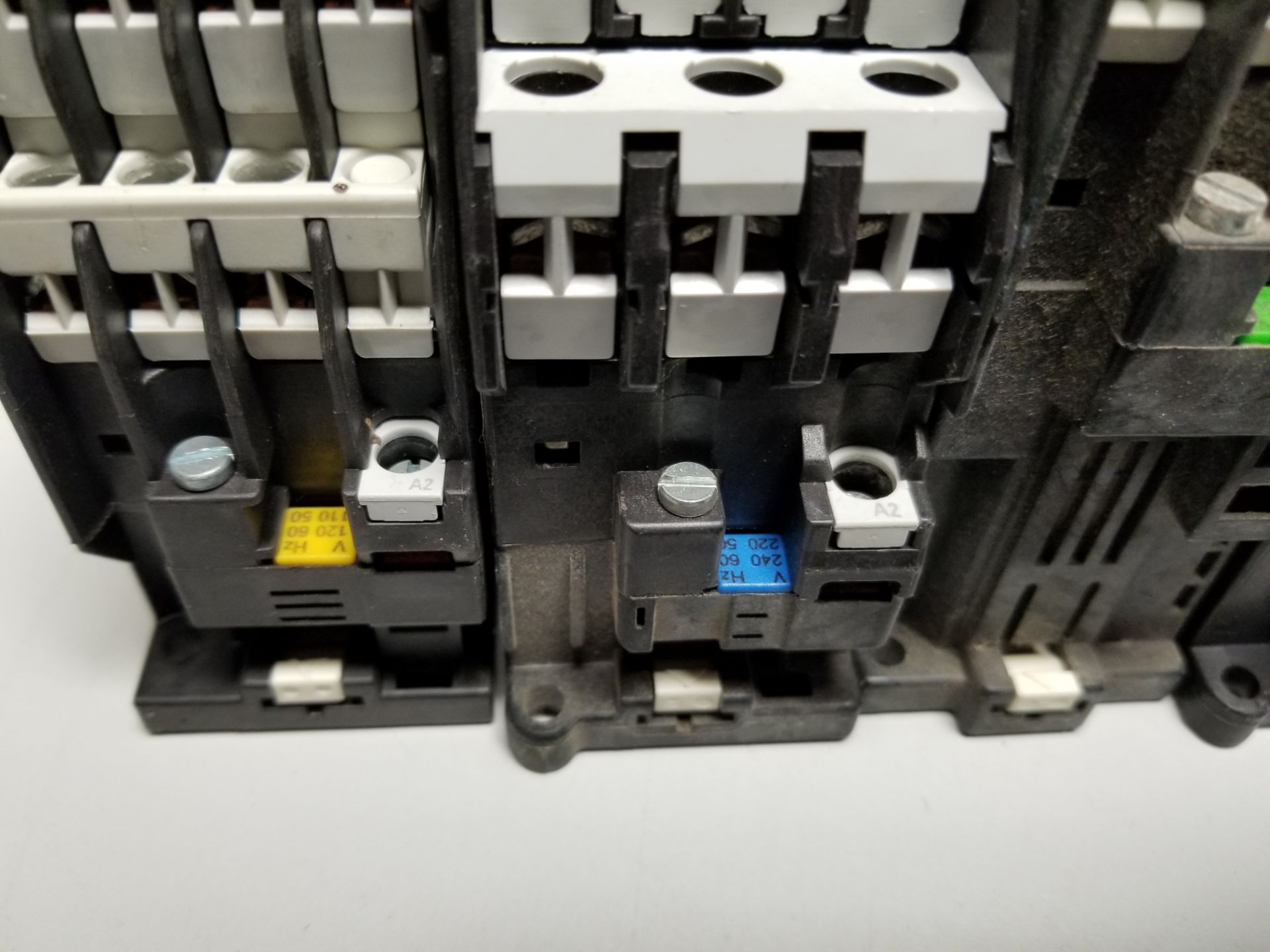 LOT OF MOTOR CONTACTOR - Image 7 of 14