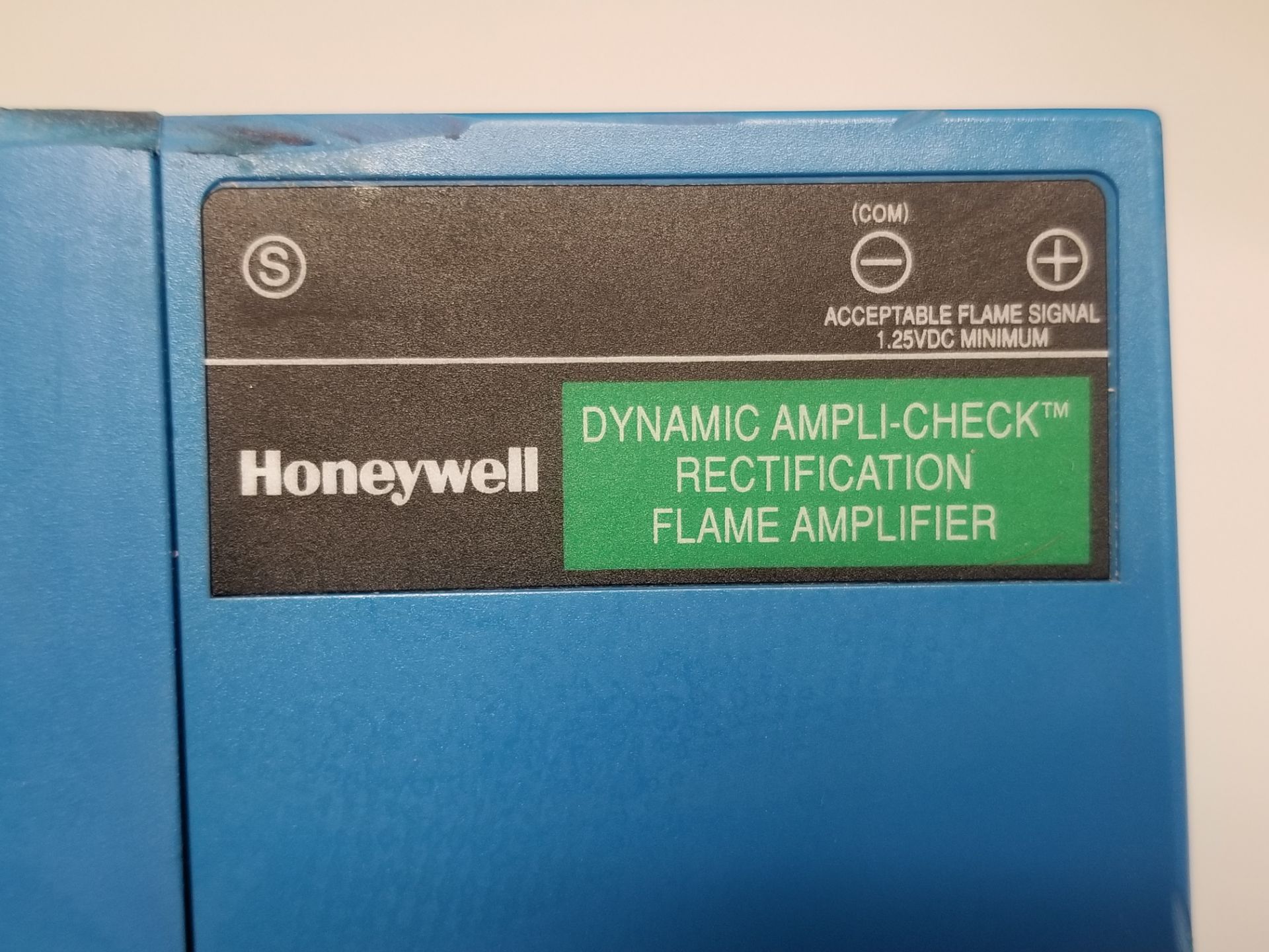 HONEYWELL BURNER CONTROL - Image 2 of 6