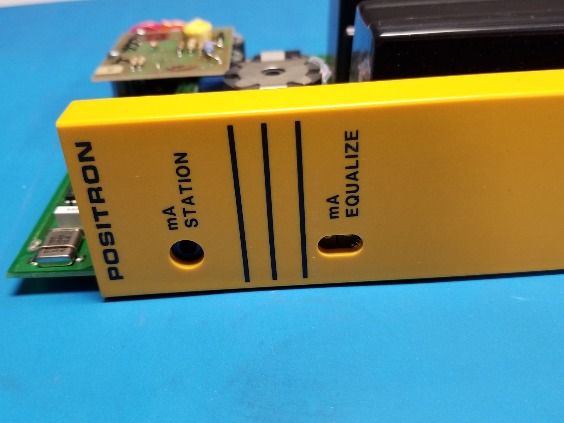 POSITRON COIN TELEPHONE MODULE PLC CARD - Image 4 of 7