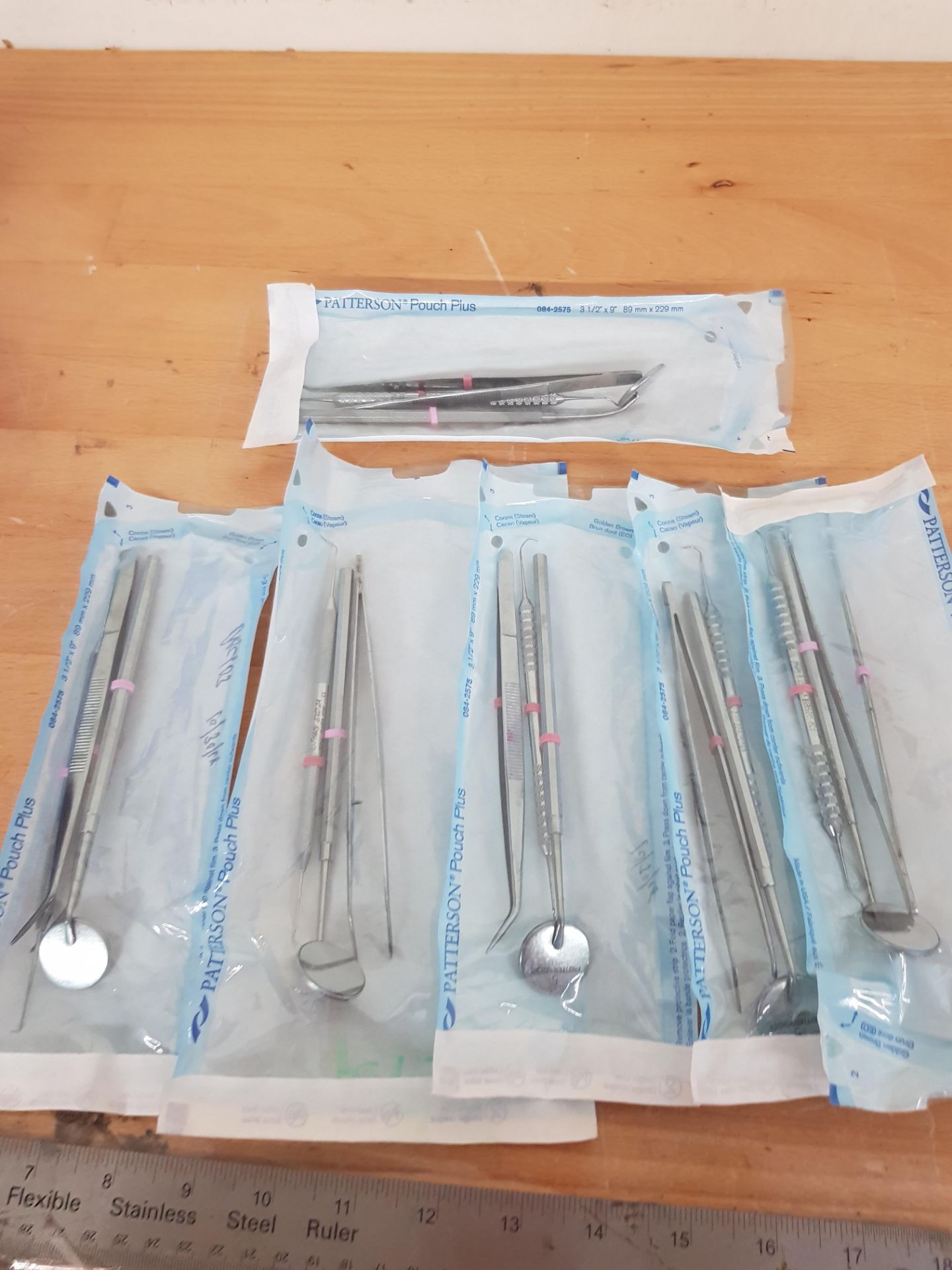 LOT OF DENTAL INSTRUMENTS INCLUDING PATTERSON