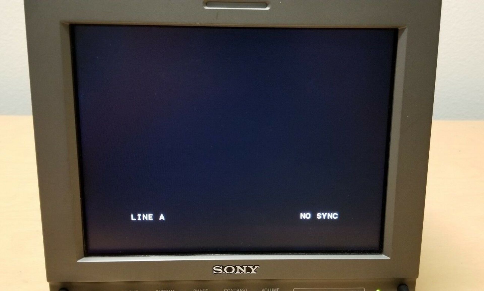 Sony Professional Portable LCD Monitor - Image 2 of 5