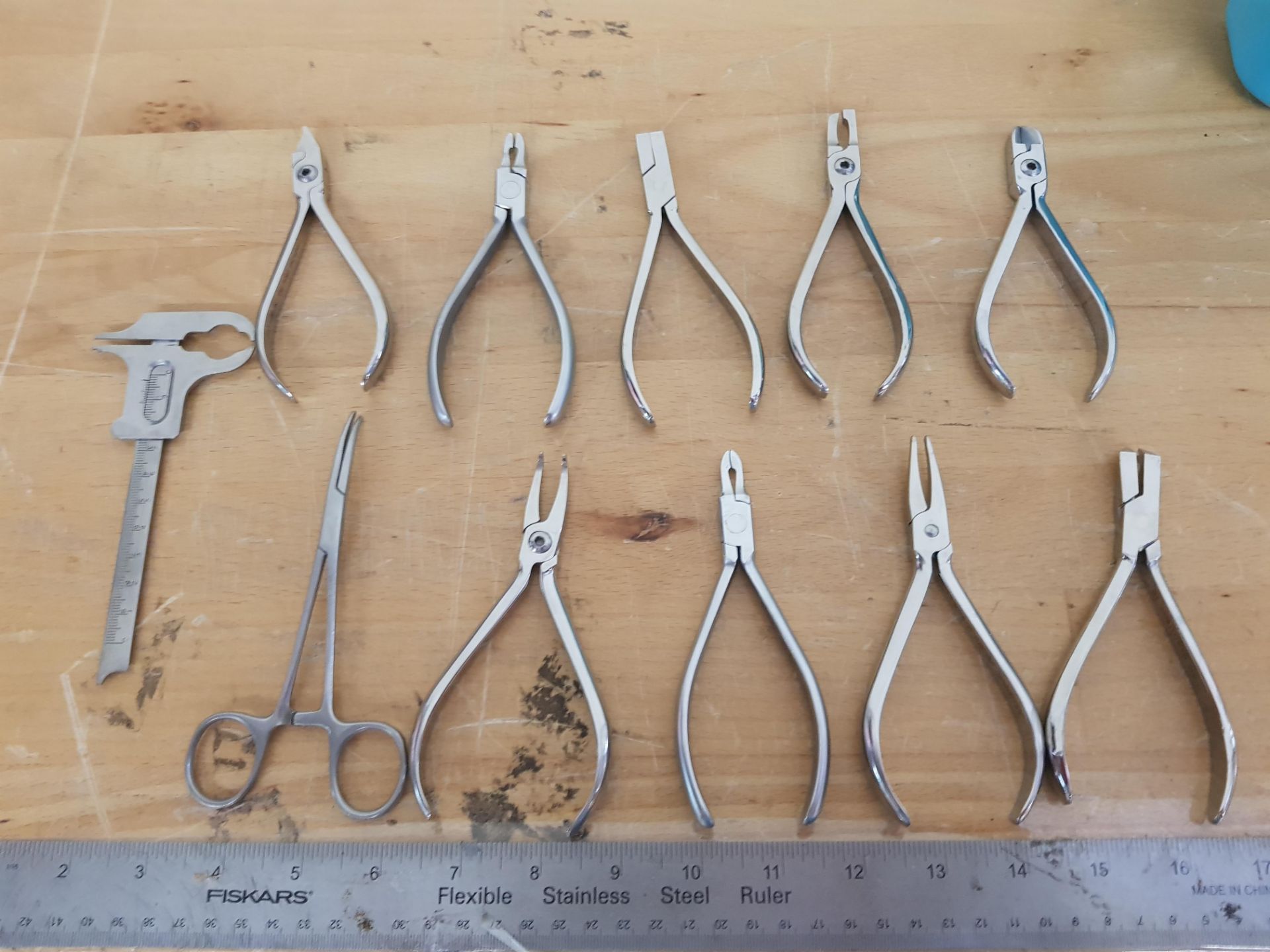 LOT OF 11 DENTAL INSTRUMENTS -PLIERS, ETC