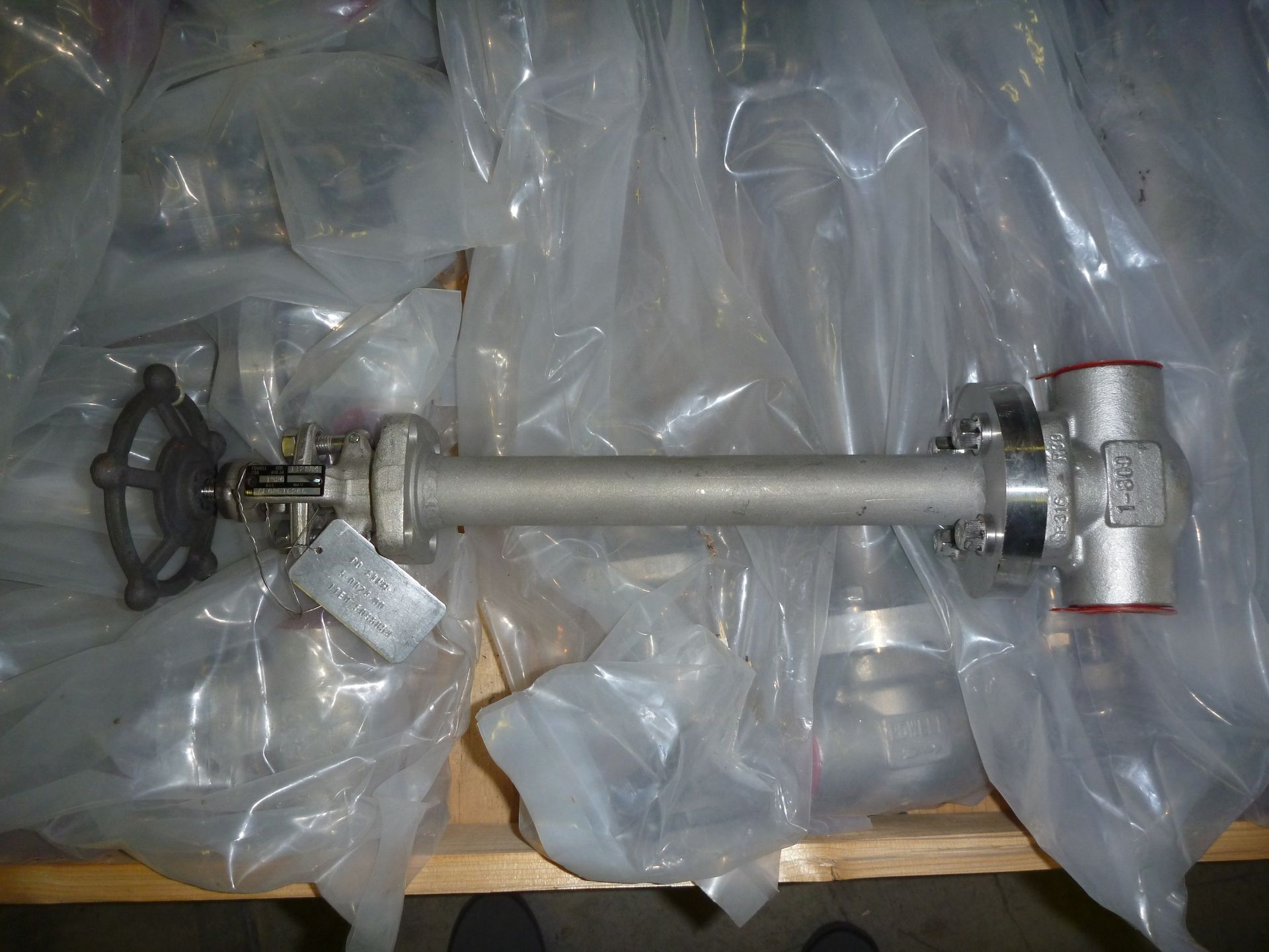 Lot of 12 Unused Powell 1" Stainless Steel Cryogenic Globe Valve Extended BonnetGL08S162GG - Image 2 of 4