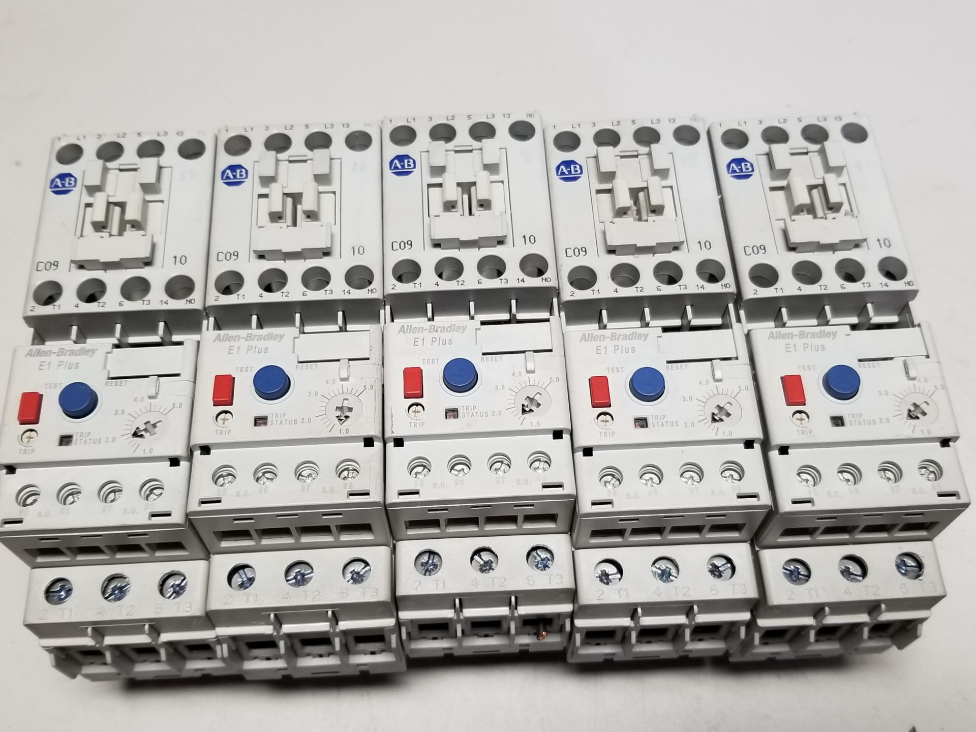 LOT OF ALLEN BRADLEY CONTACTORS WITH OVERLOAD RELAYS - Image 2 of 13