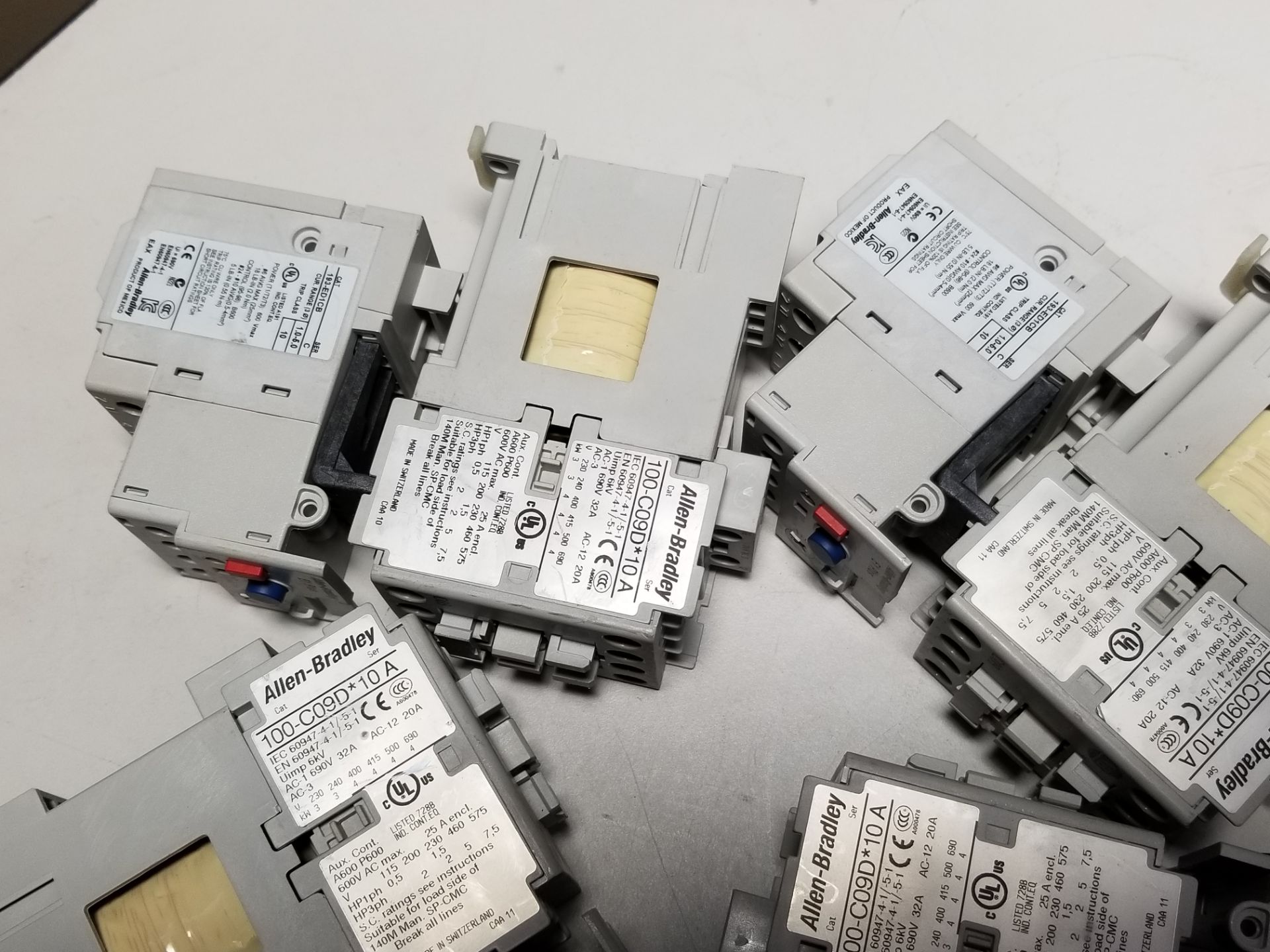 LOT OF ALLEN BRADLEY CONTACTORS WITH OVERLOAD RELAYS - Image 6 of 13