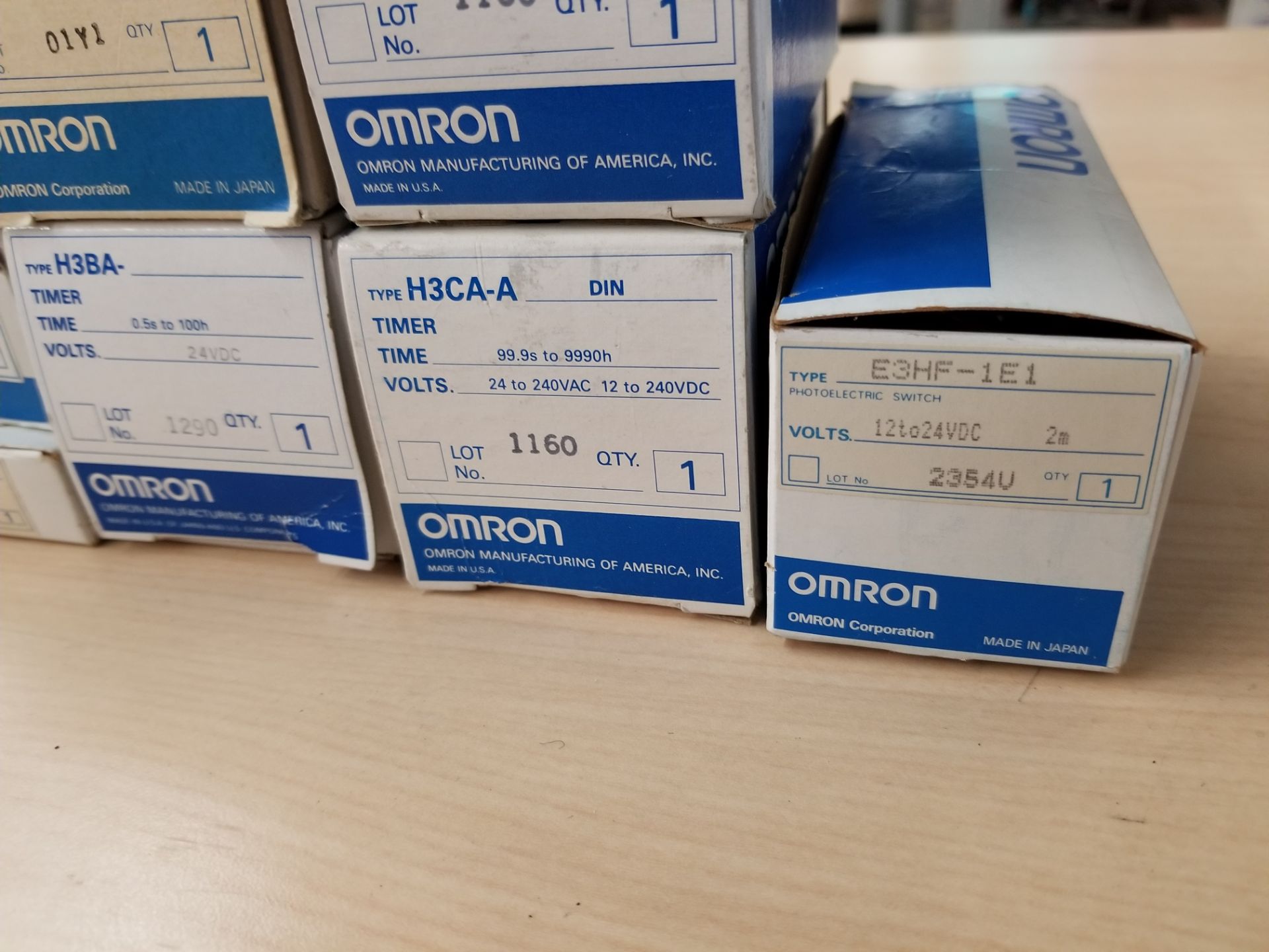 LOT OF NEW OMRON AUTOMATION PARTS - Image 4 of 9