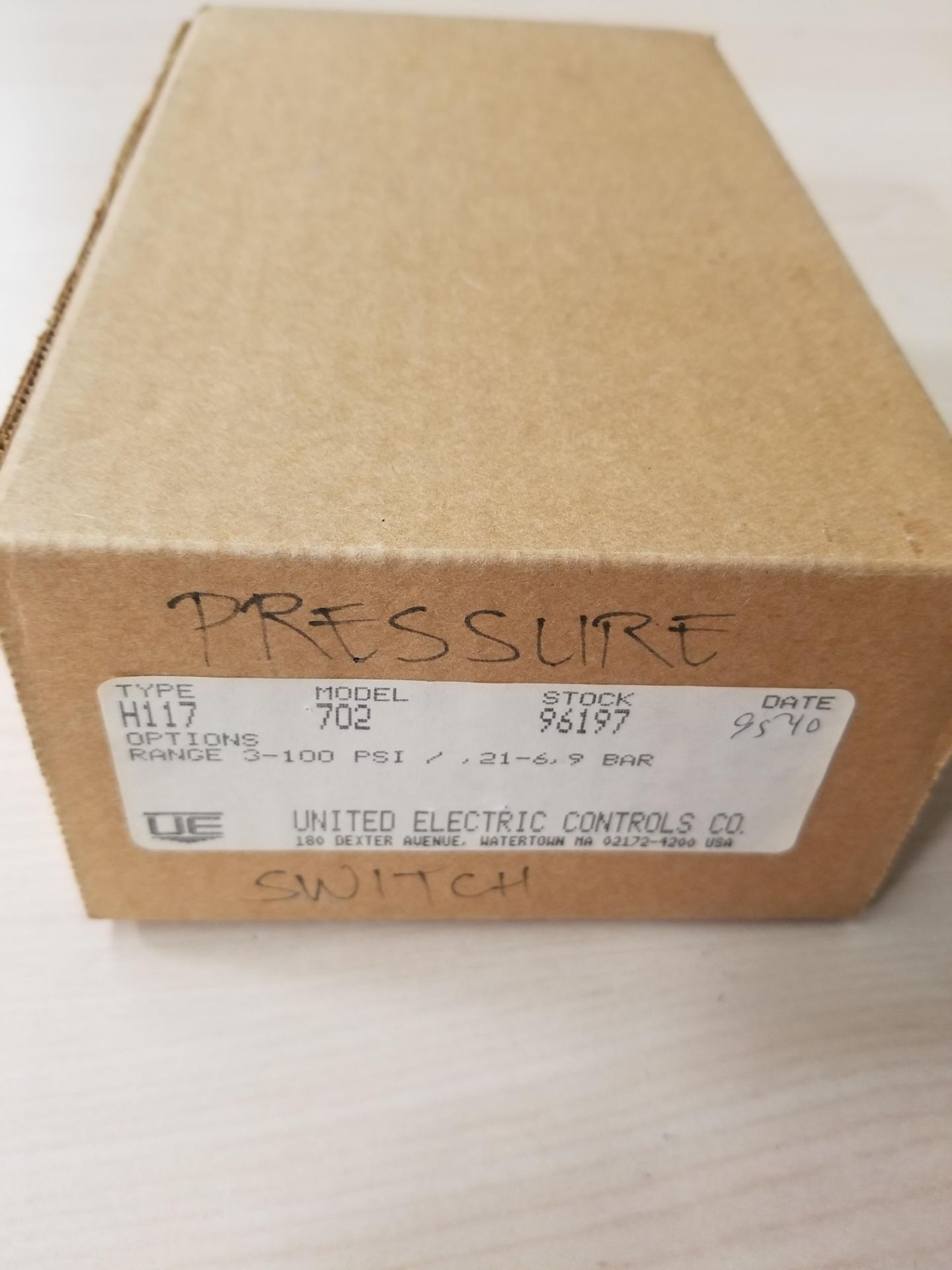 NEW UNITED ELECTRIC H117 702 PRESSURE SWITCH