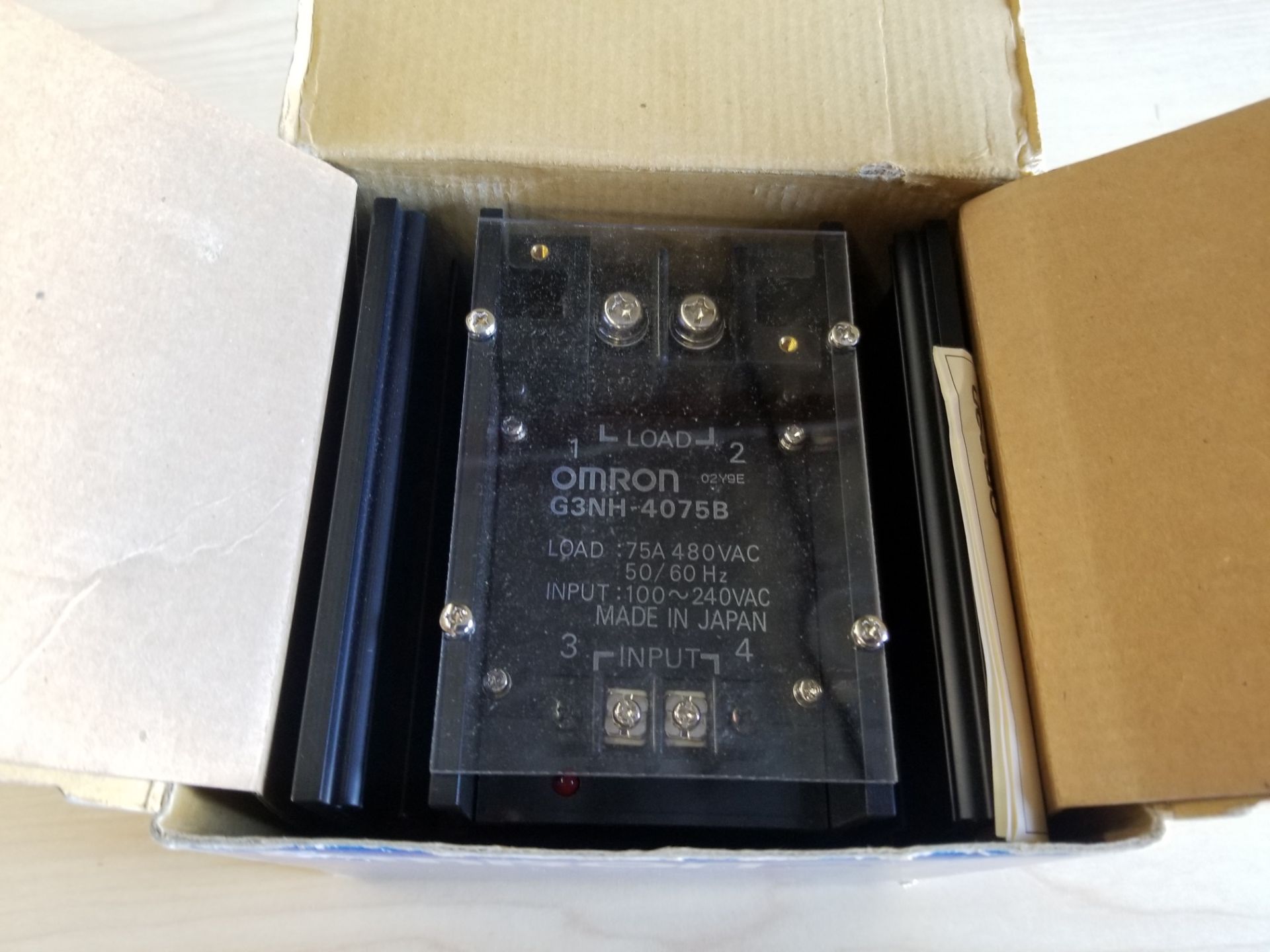 NEW OMRON G3NH-4075B SOLID STATE RELAY - Image 3 of 3