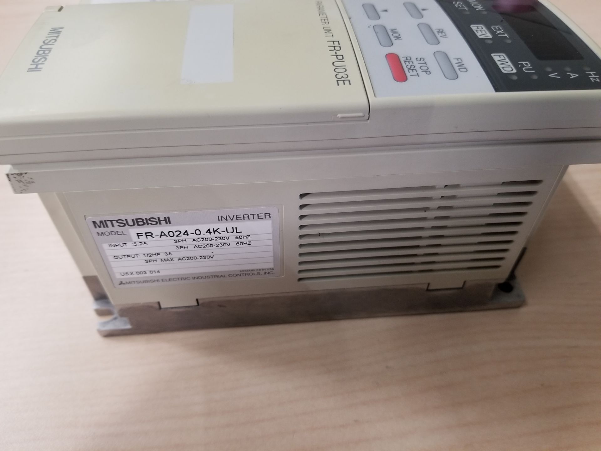 MITSUBISHI FREQROL INVERTER WITH PARAMETER UNIT - Image 2 of 3