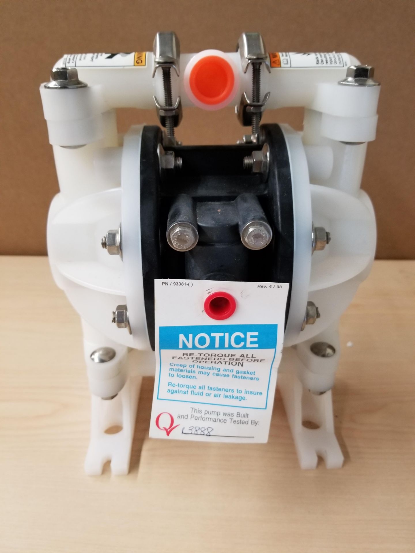 New Ingersoll Rand ARO Non-Metalic HiPurity PTFE Diaphragm Pump 1/2"