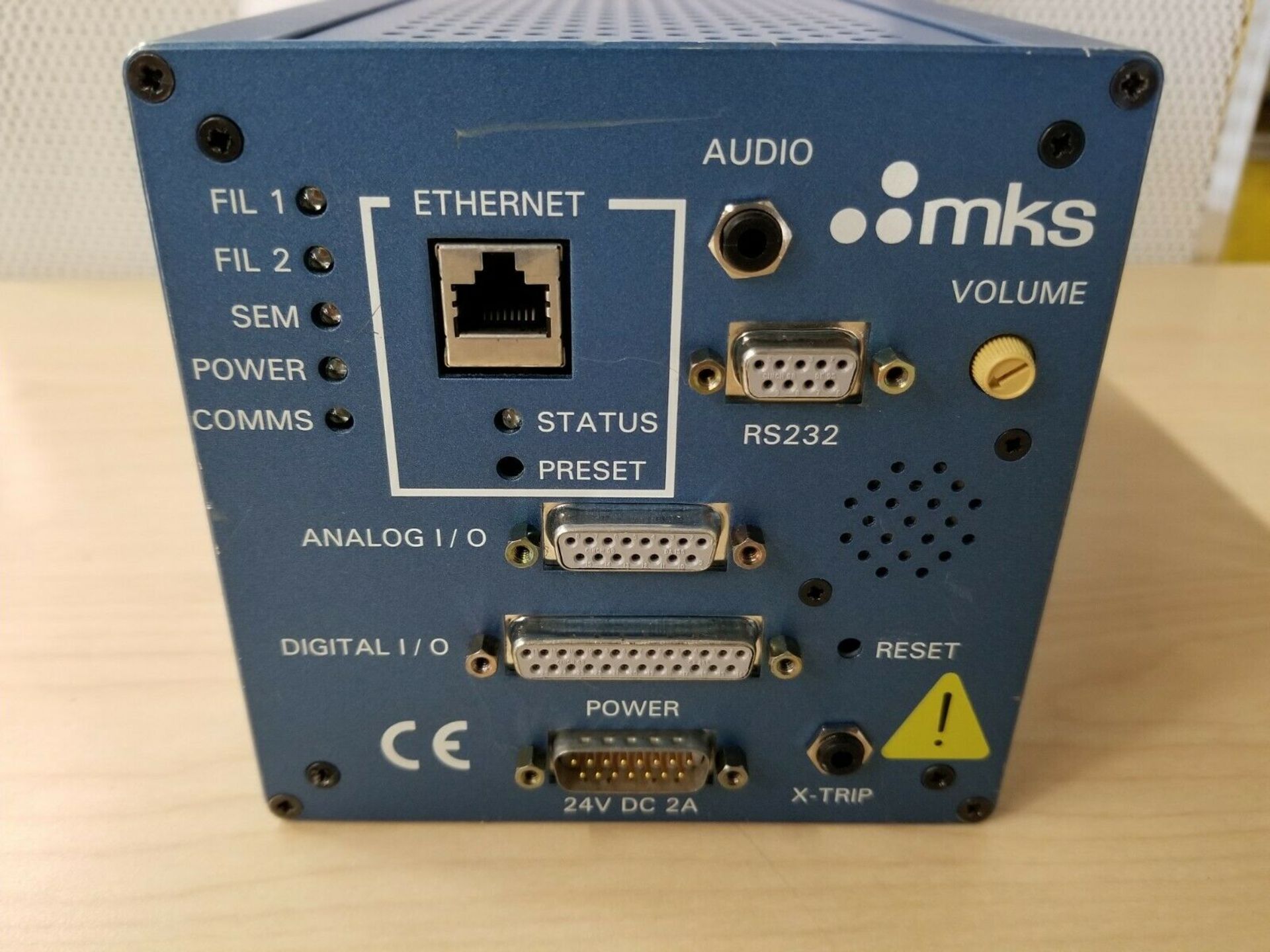 MKS MICROVISION-IP Quadrupole Residual Gas Analyzer - Image 2 of 12