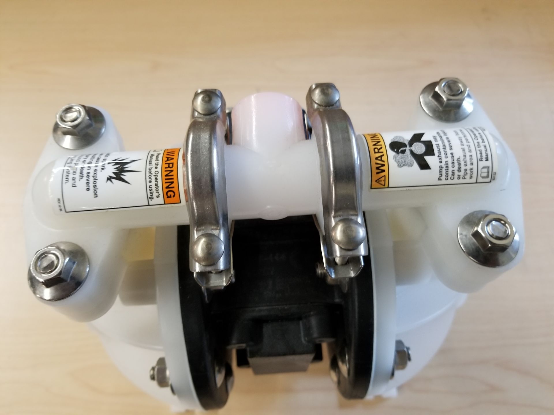 New Ingersoll Rand ARO Non-Metalic HiPurity PTFE Diaphragm Pump 1/2" - Image 5 of 12