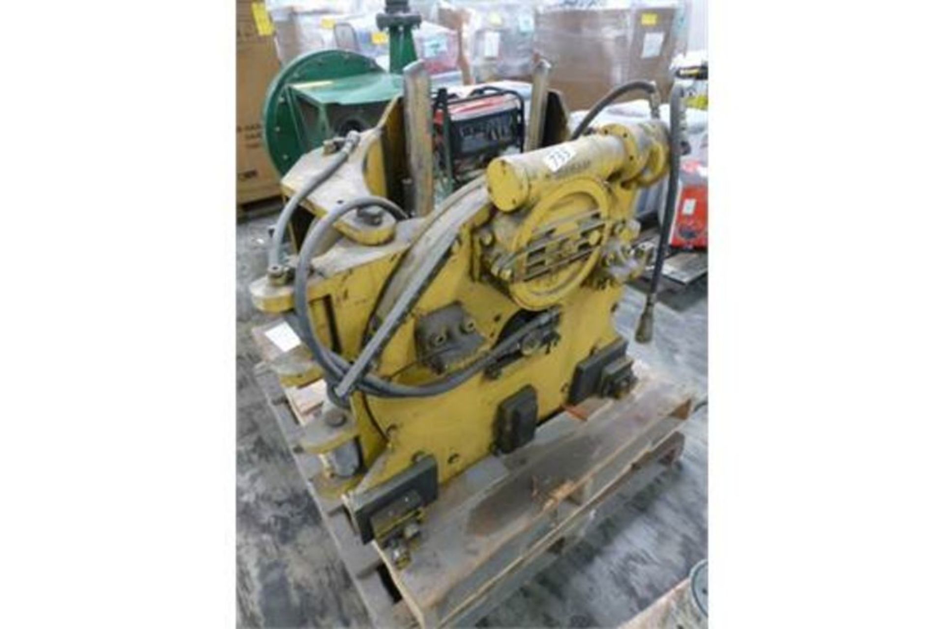 CASCADA LIFT TRUCK ATTACHMENT - Image 12 of 15