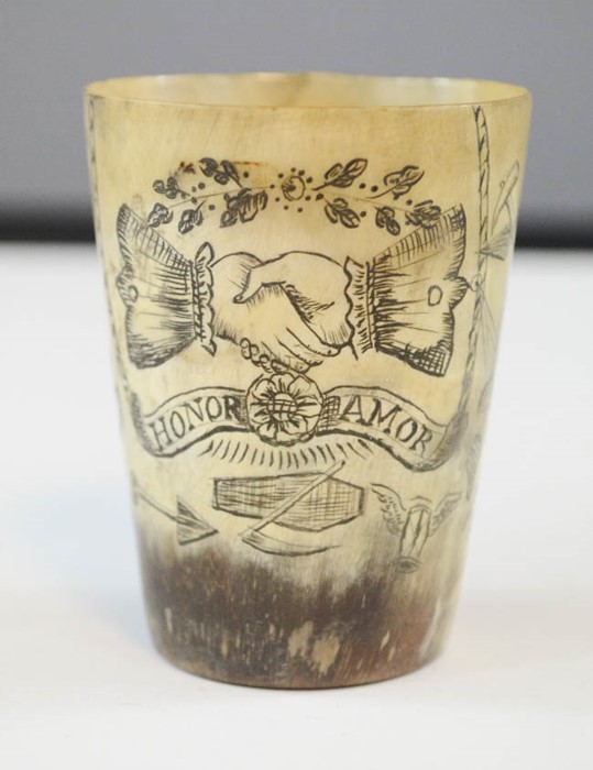 A carved horn beaker, engraved with prisoner of war style decoration,, 7cm high. - Image 3 of 4