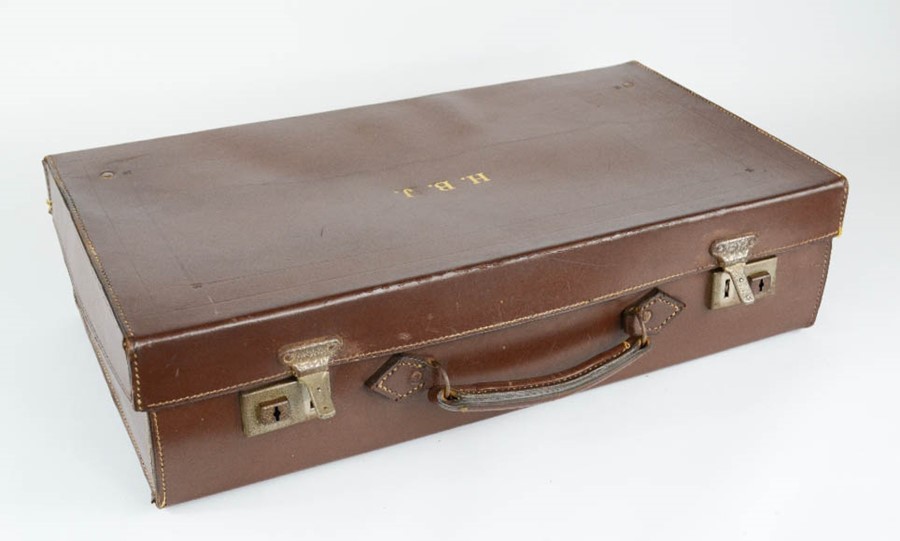 A fitted leather Masonic case made by George & Spencer of Gt. Queen Street, Manufacture of Masonic - Bild 3 aus 3