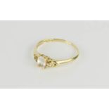 A 9ct gold and paste ring, size R/S, 9.7g.