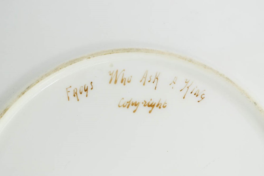 A group of three hand painted plates and a comport, handwritten verso in puce: Wolf & Lamb, and - Image 7 of 7