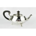 A silver tea pot with hammered finish, London, 13.83toz.