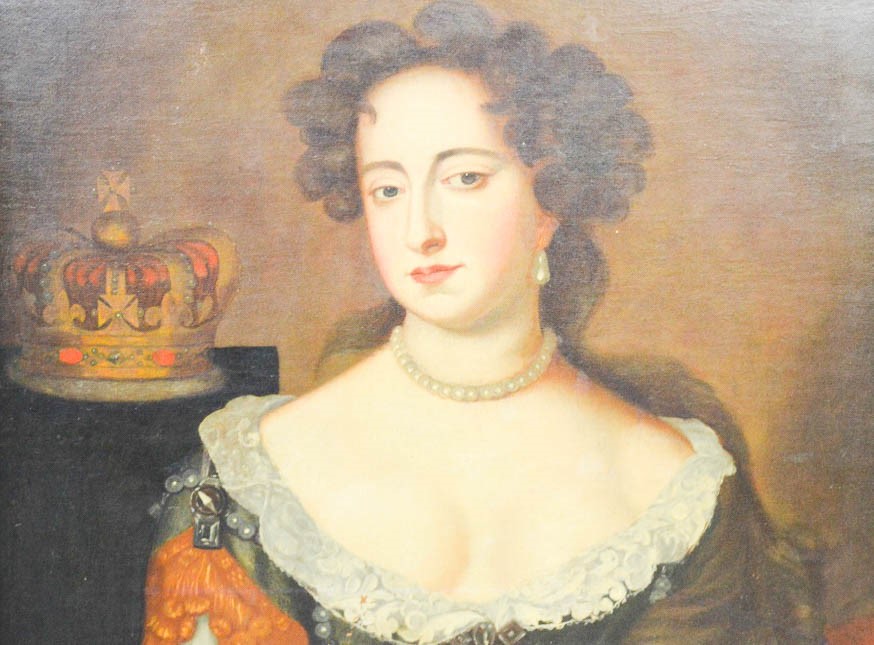 An 18th century portrait of Mary II, oil on canvas in period frame with provenance verso; Thorpe - Bild 2 aus 3