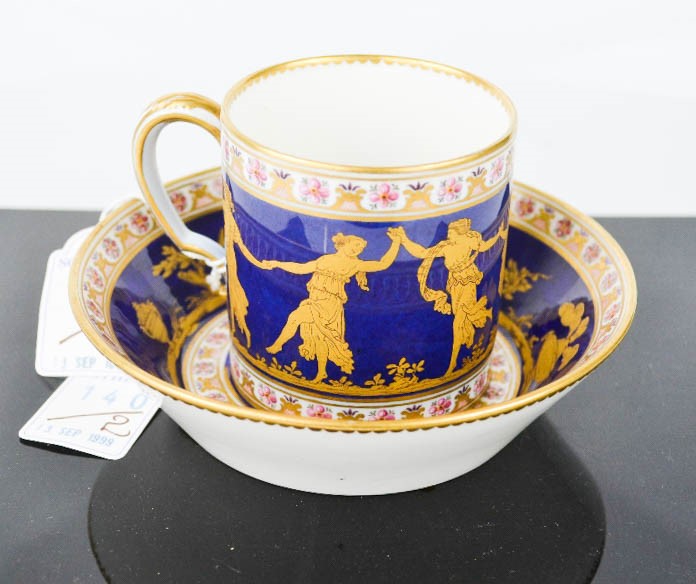 A fine 18th century Sevres enameled porcelain coffee cup and saucer, France, 1780, gilded mark to - Image 3 of 3