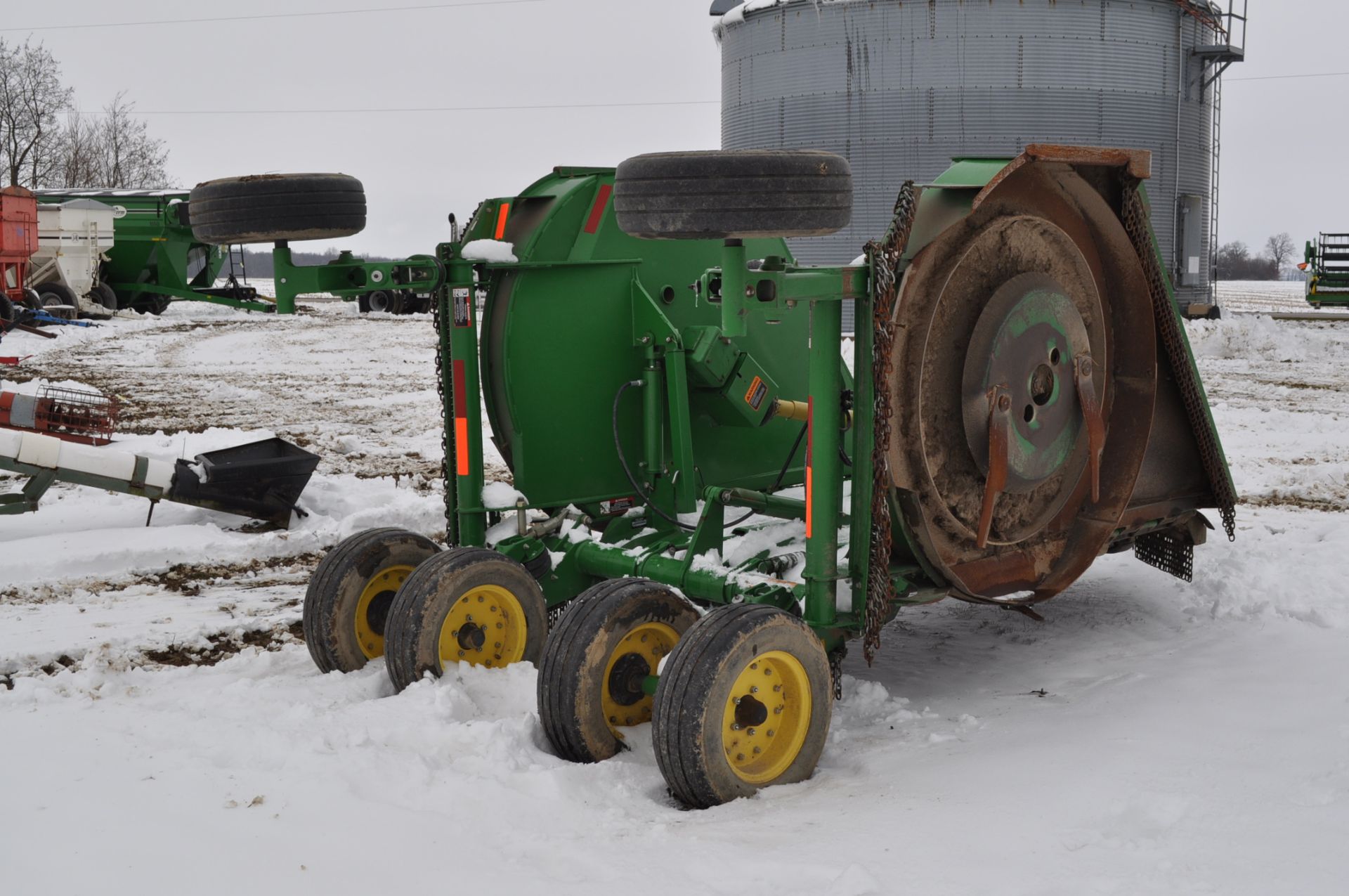 15’ John Deere CX15 rotary mower, 1000 pto, hyd fold, chains - Image 5 of 17