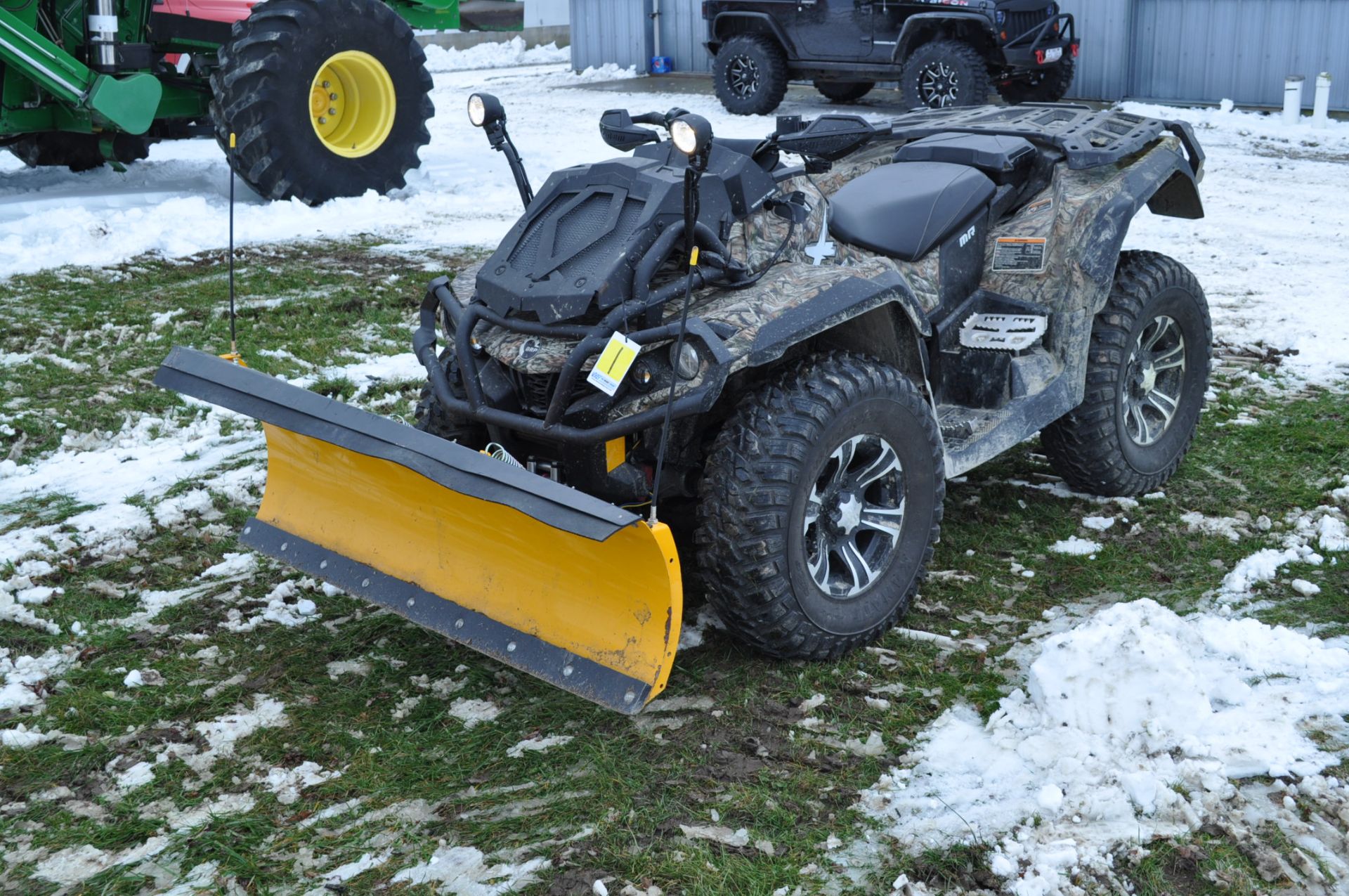 2013 Can-am Outlander 1000 X MR ATV, elec winch Model 5KDF, sells with snow plow, AT 30 x 10 R 14