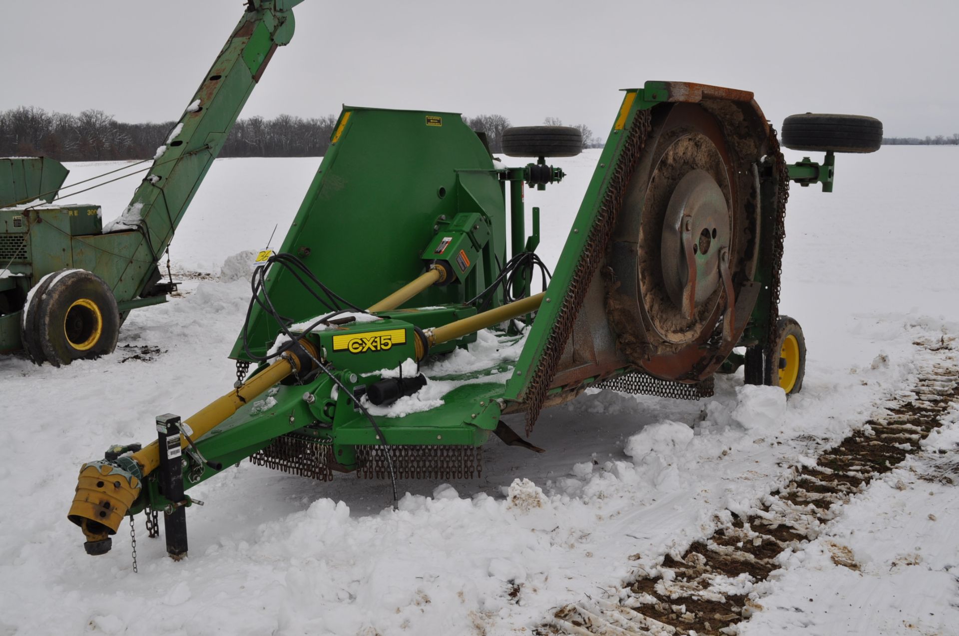 15’ John Deere CX15 rotary mower, 1000 pto, hyd fold, chains - Image 3 of 17