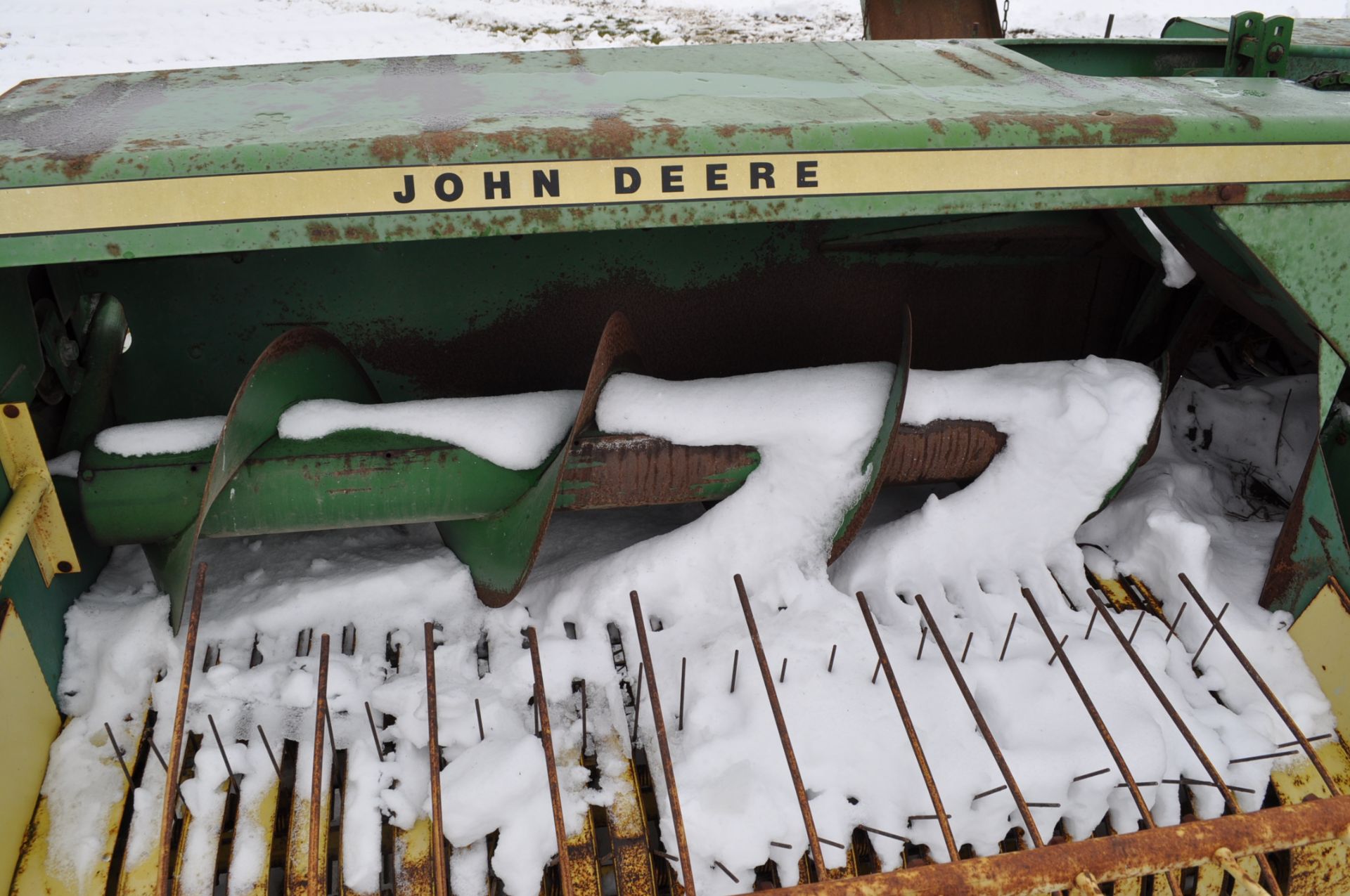 John Deere 346 hay baler, twine tie - Image 7 of 8