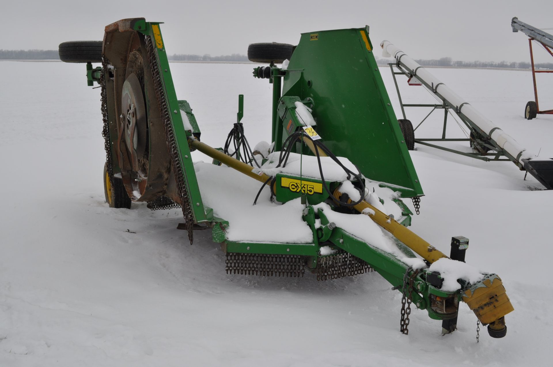 15’ John Deere CX15 rotary mower, 1000 pto, hyd fold, chains - Image 2 of 17