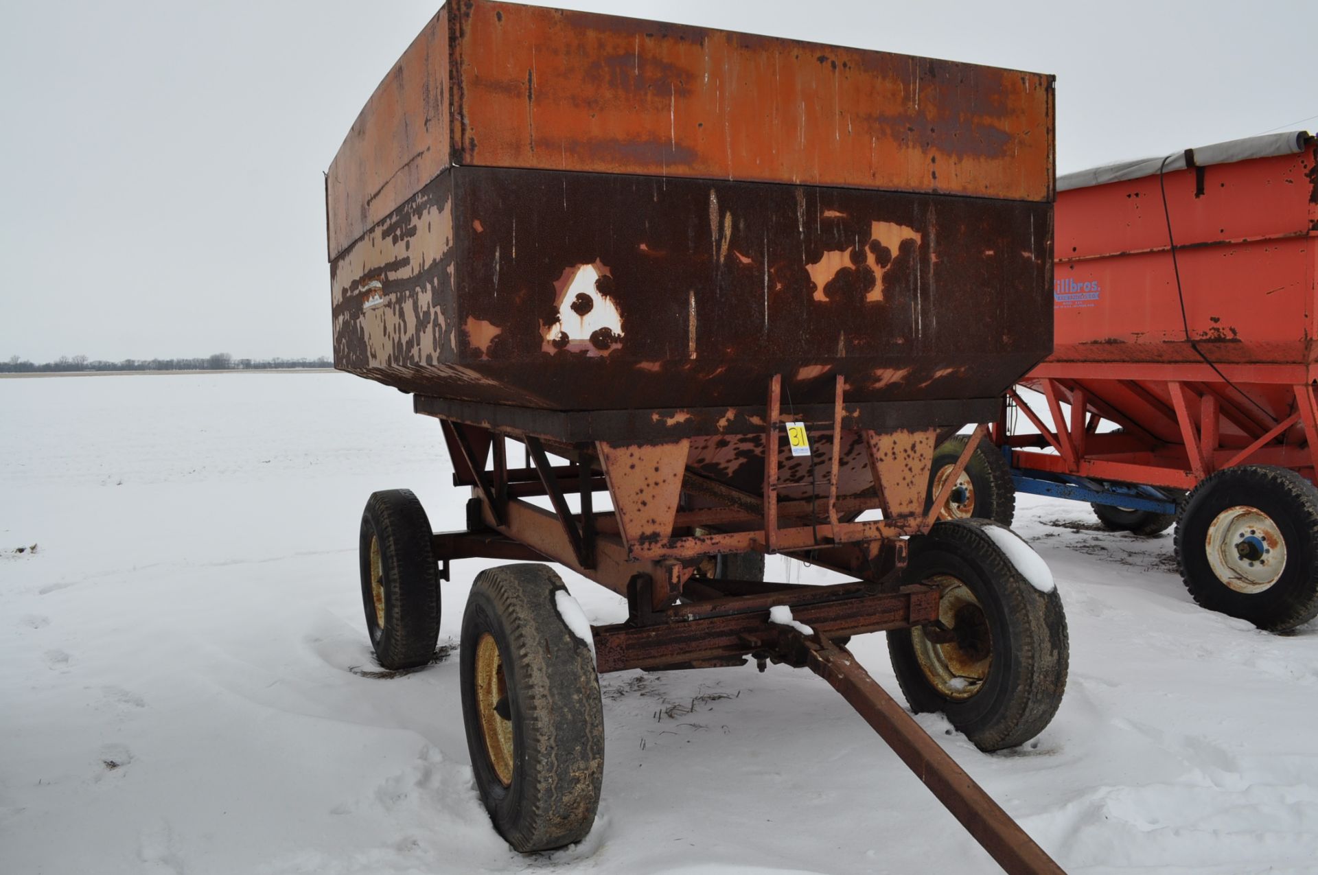 McCurdy 200 bushel gravity bed wagon - Image 5 of 10