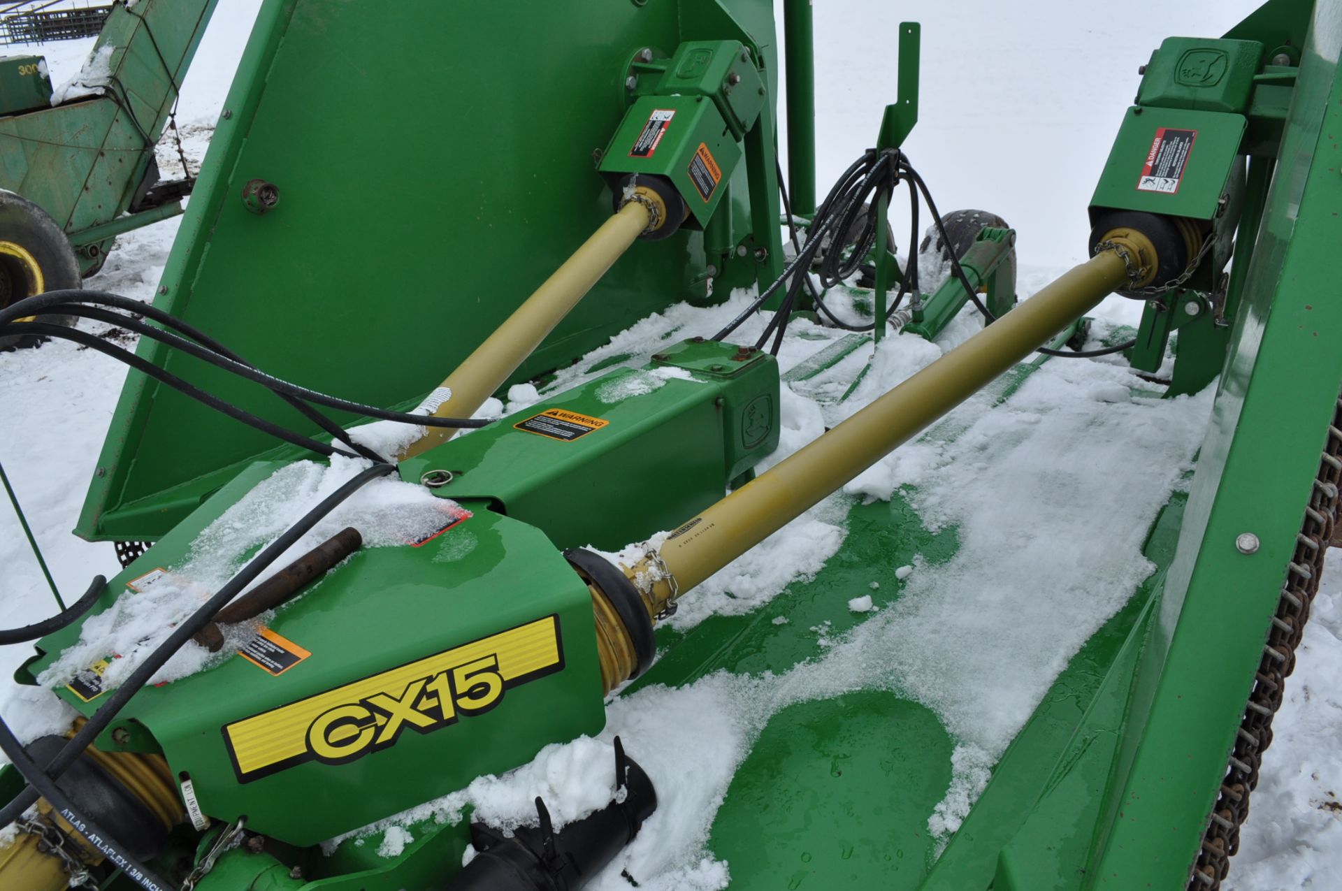 15’ John Deere CX15 rotary mower, 1000 pto, hyd fold, chains - Image 9 of 17