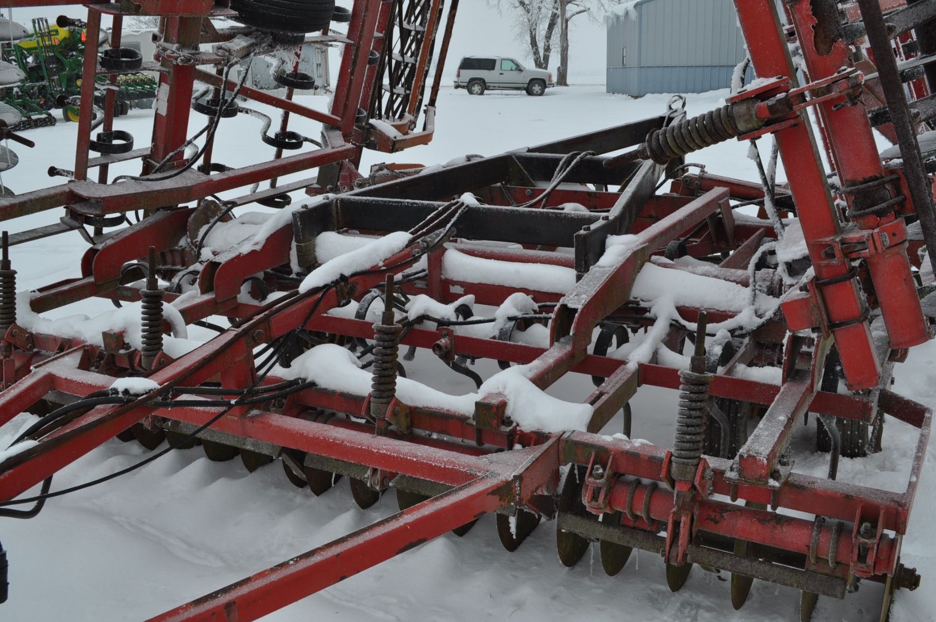 24’ Kongskilde Triple K field cultivator, Danish tine, rear hitch, double basket, walking tandems - Image 5 of 13