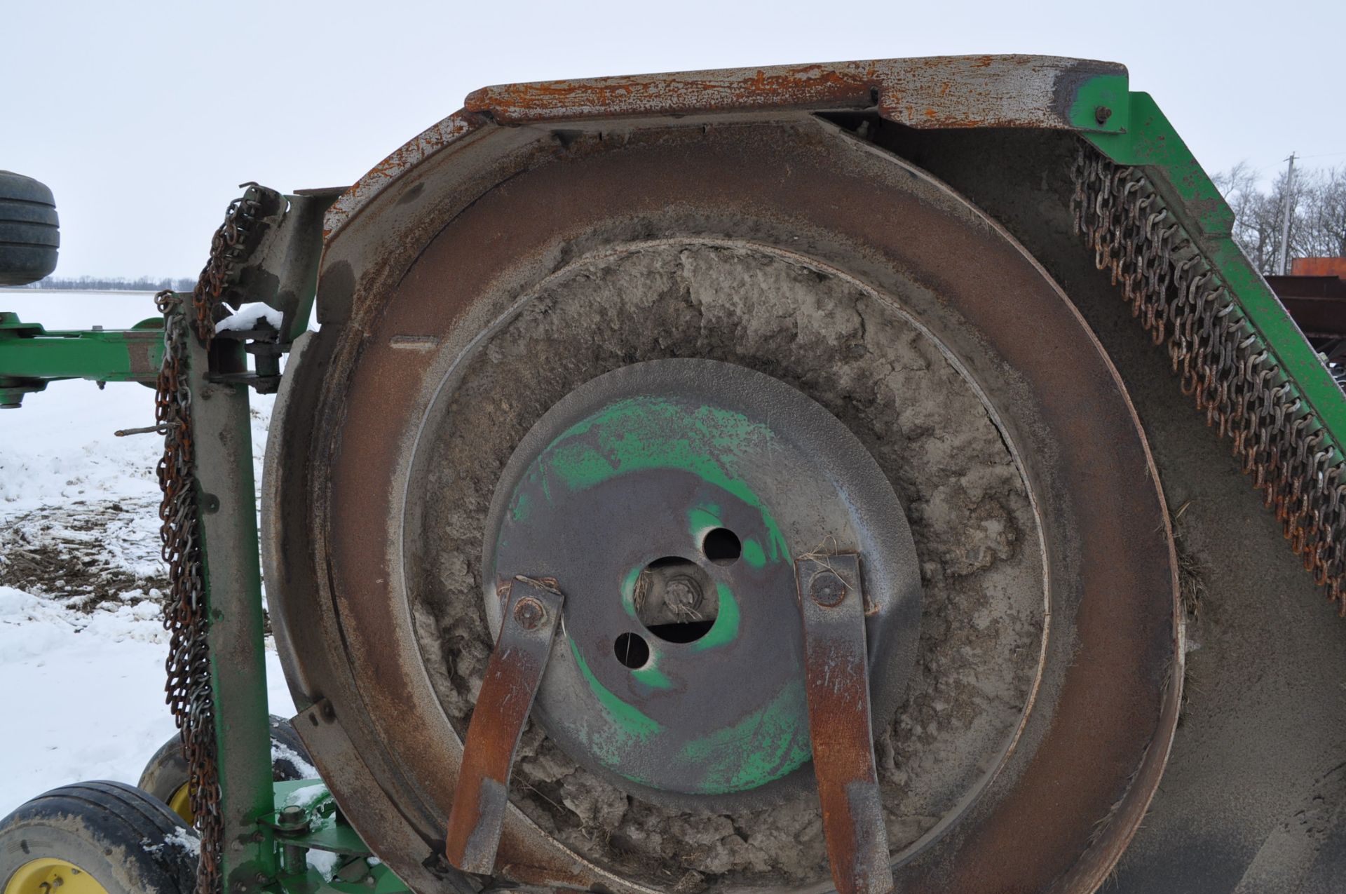 15’ John Deere CX15 rotary mower, 1000 pto, hyd fold, chains - Image 13 of 17