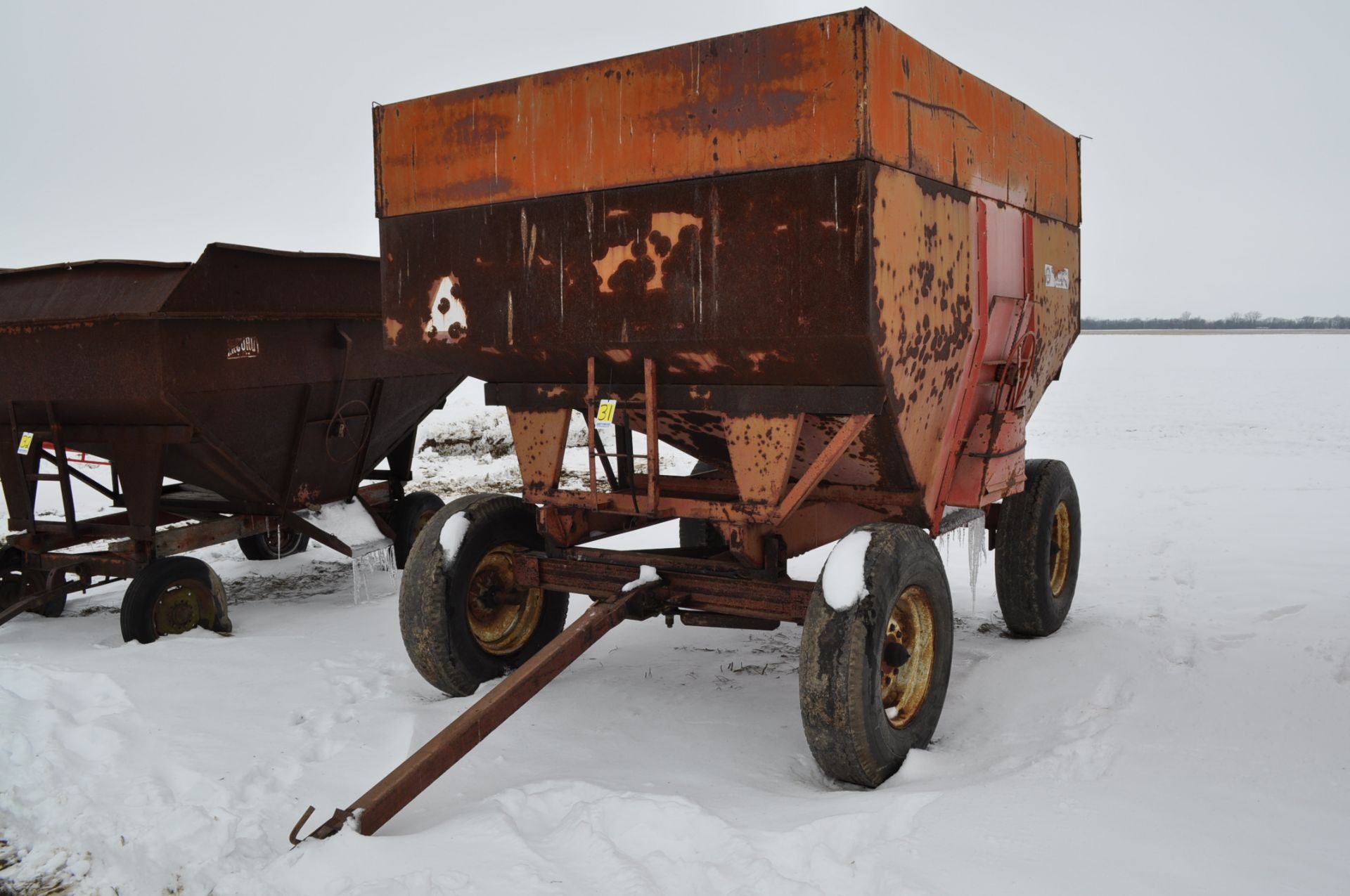 McCurdy 200 bushel gravity bed wagon - Image 2 of 10