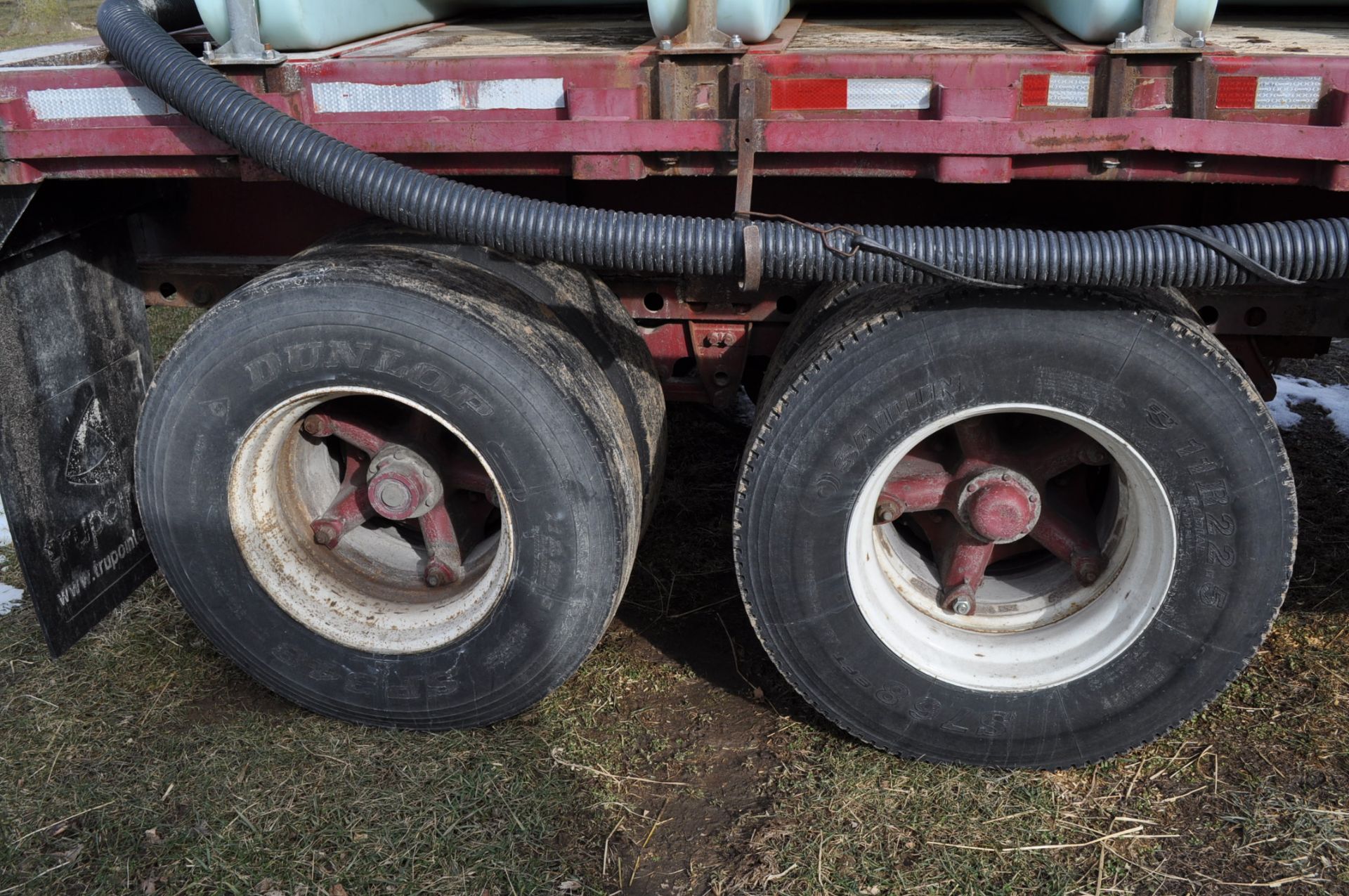 1970 Dorsey flat-trailer, 40’x96”, headache rack, (2) 2500-gal. poly leg tanks, 3” pump & motor - Image 12 of 14