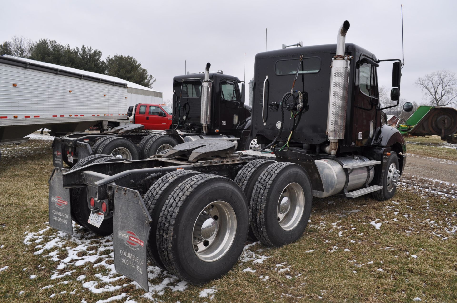 2006 Freightliner Columbia semi truck, 14 L Detroit 515 hp, Eaton 10-sp, tandem axle, air ride, - Image 4 of 27