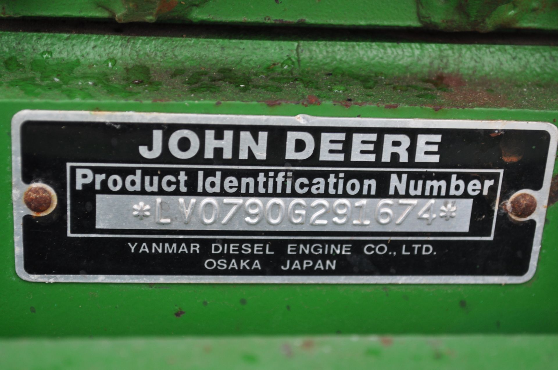 John Deere 790 compact tractor, 2WD, front wts, diesel, mid-mount remotes, 3 pt, 540 PTO, 13.6-16 - Image 11 of 18