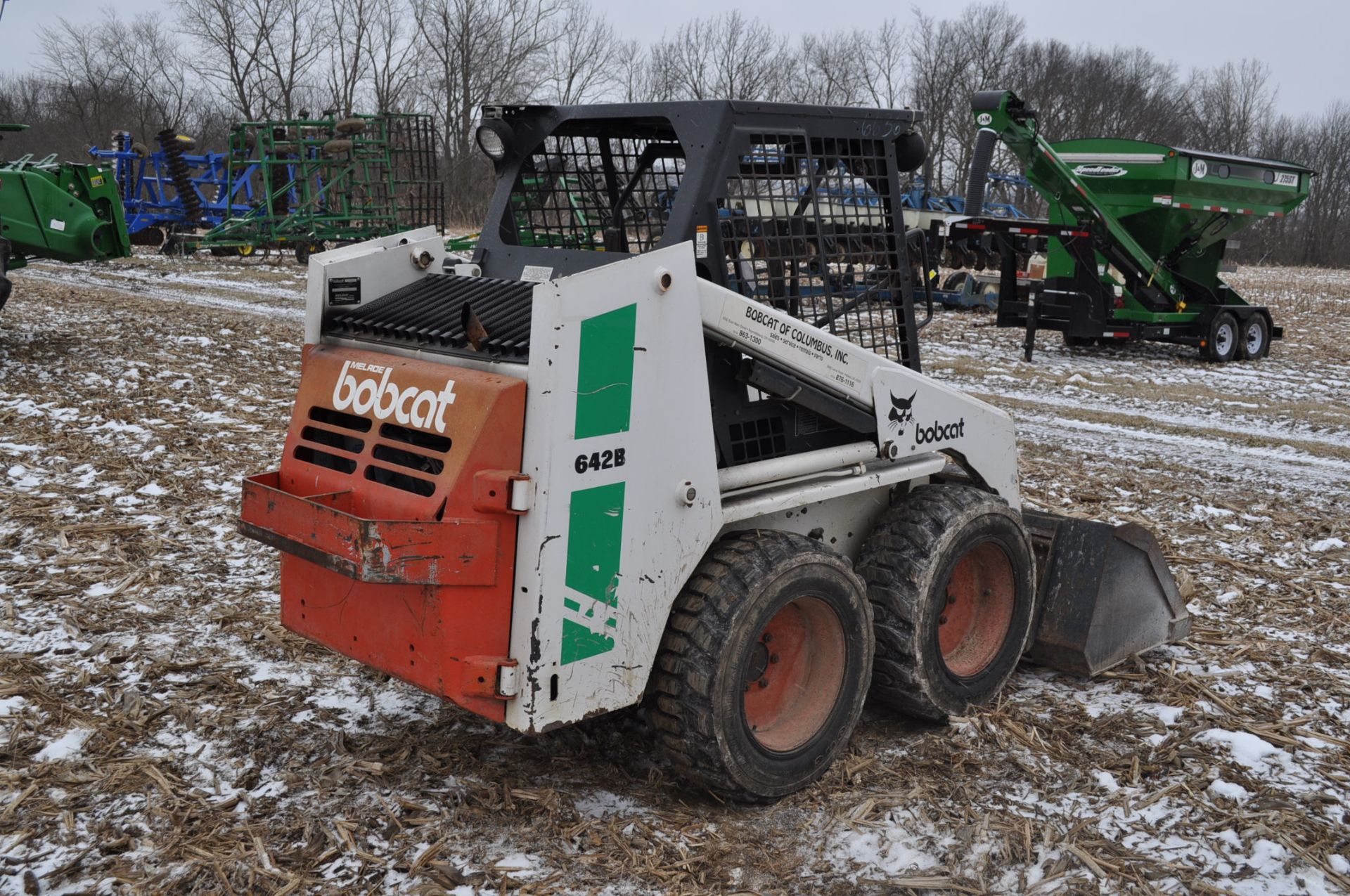 Bobcat 642B skid loader, gas, 5’ bucket, hand & foot controls, 2560 hrs - Image 3 of 12