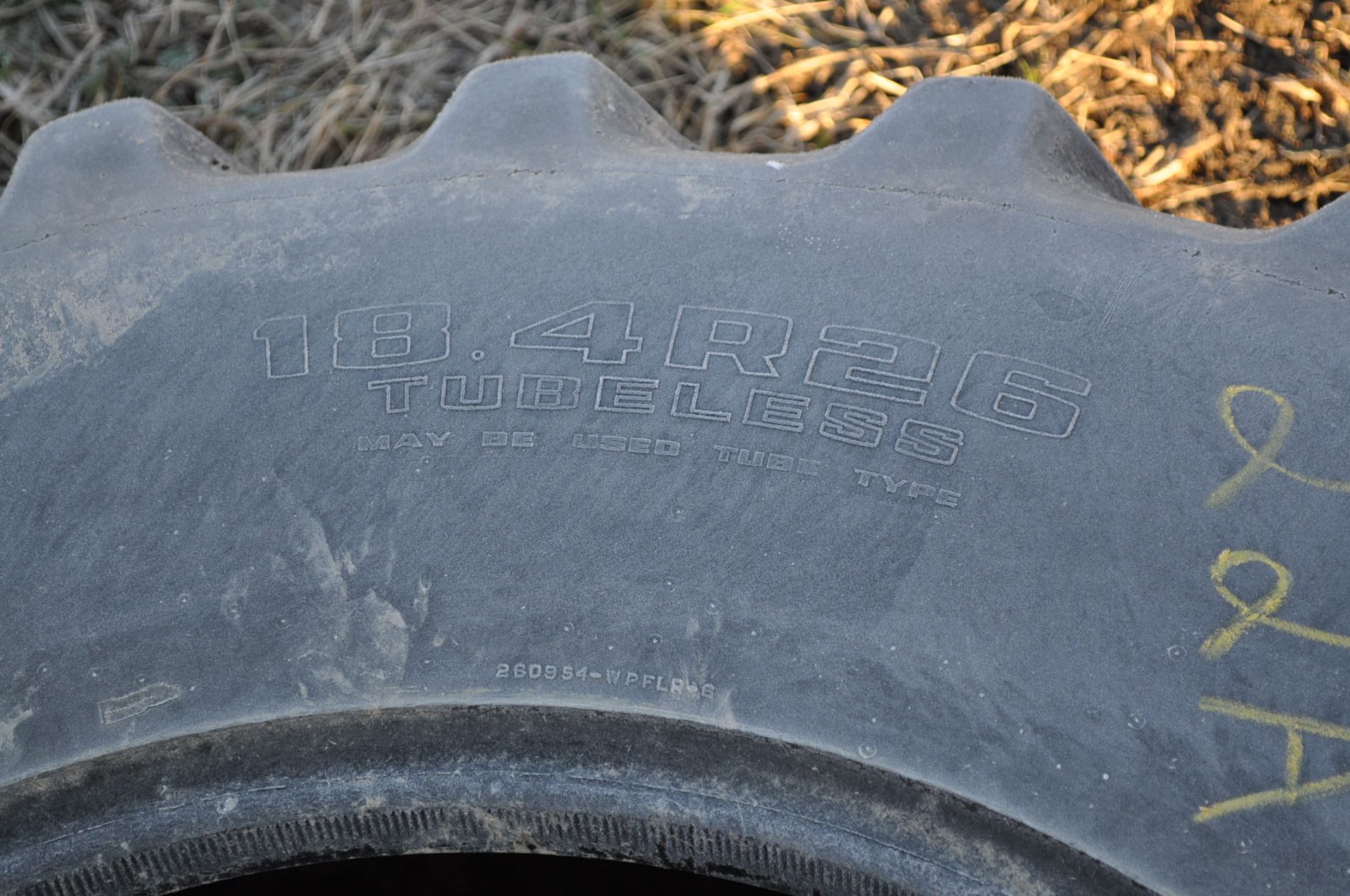 18.4R26 tire - Image 2 of 3